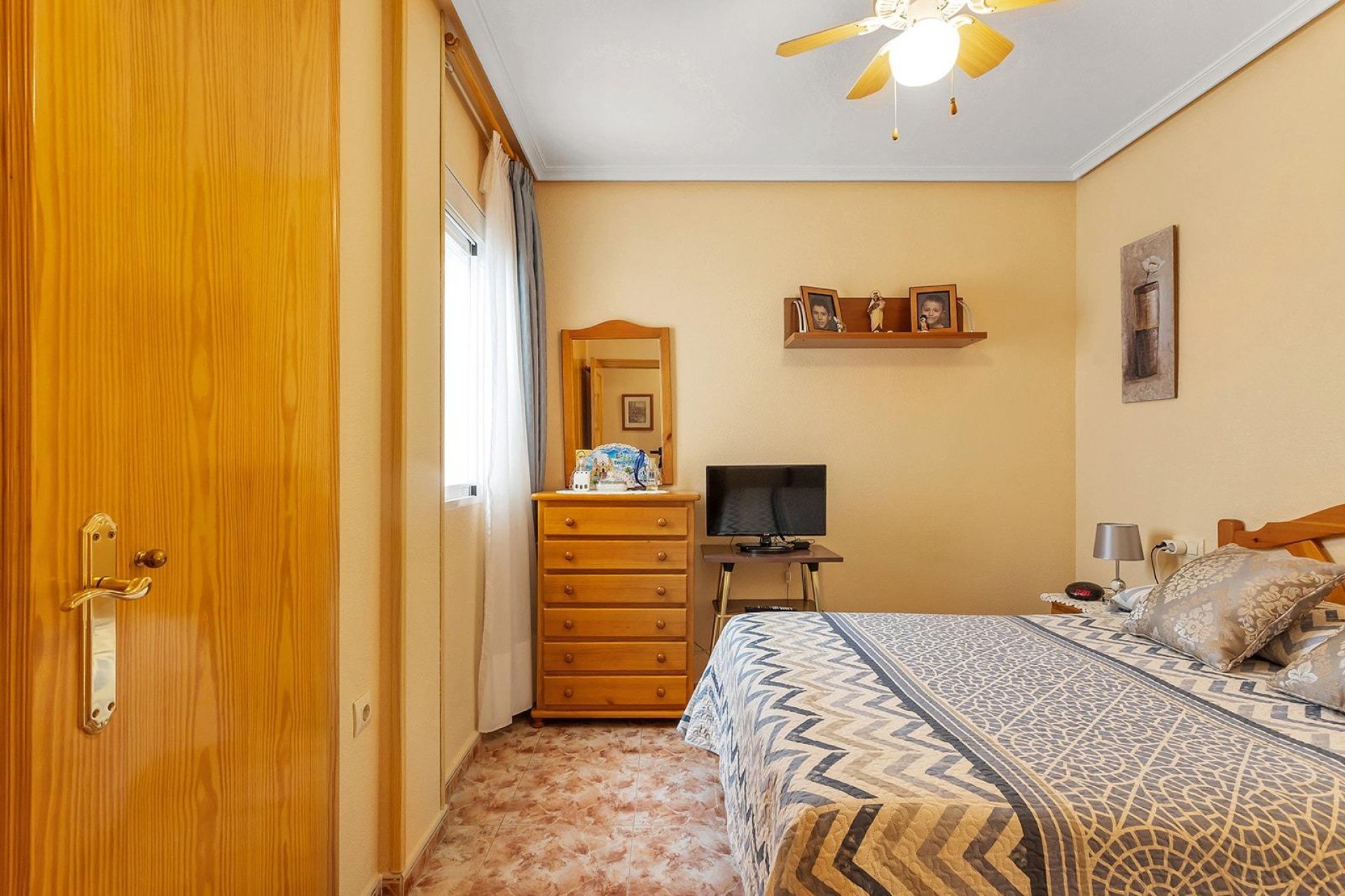Reventa - Apartamento / piso -
Torrevieja - La Mata