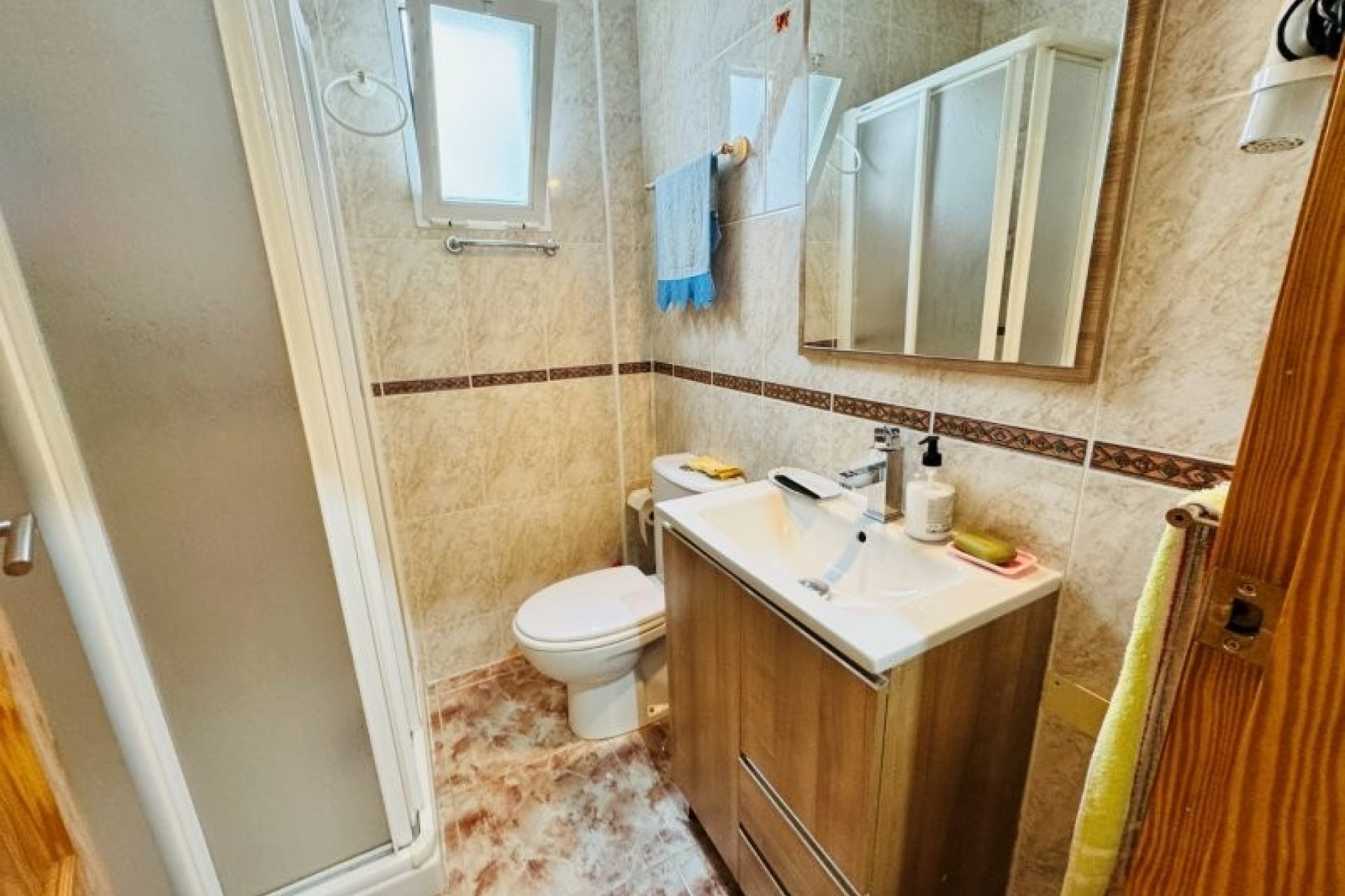 Reventa - Apartamento / piso -
Torrevieja - La Mata