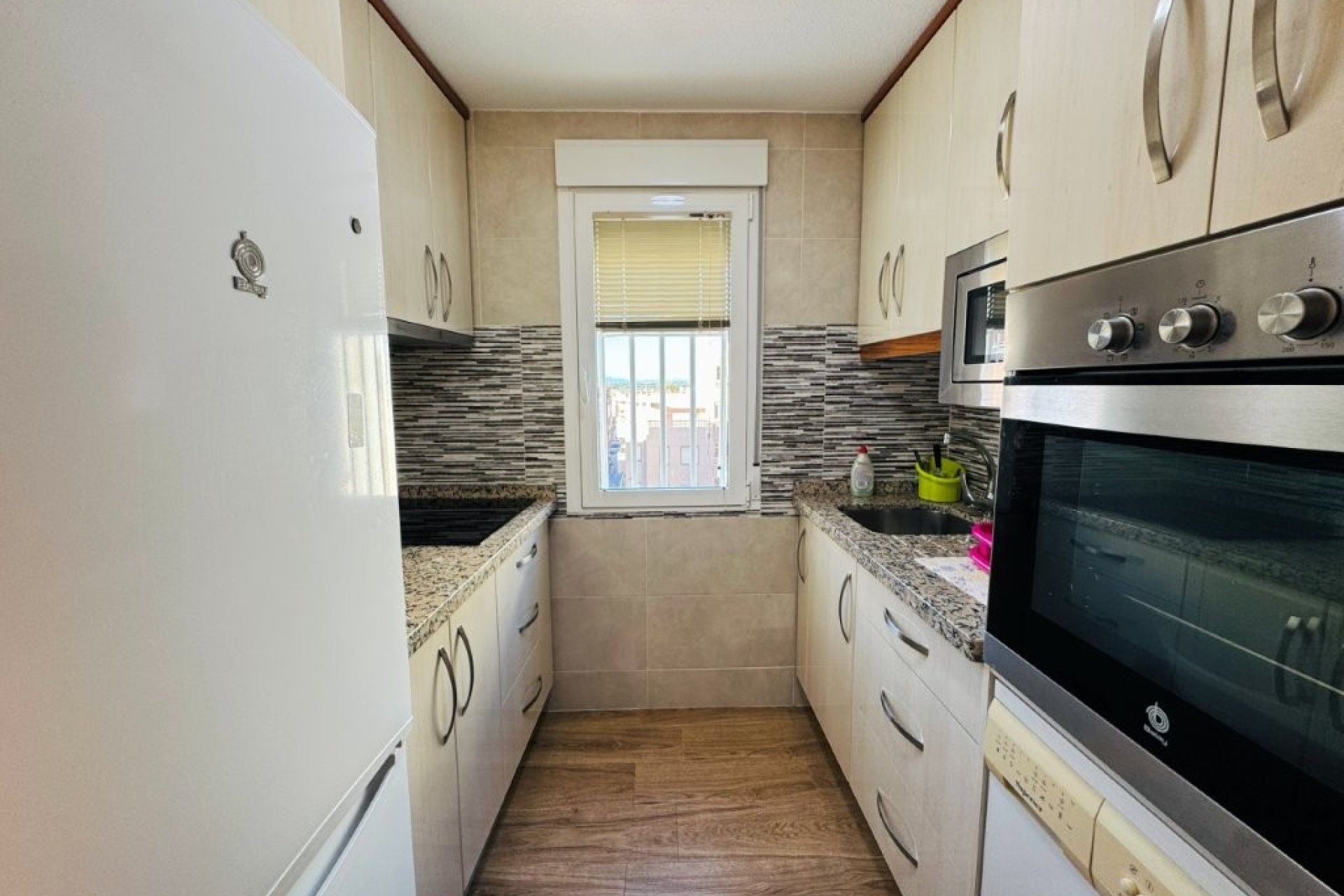 Reventa - Apartamento / piso -
Torrevieja - La Mata