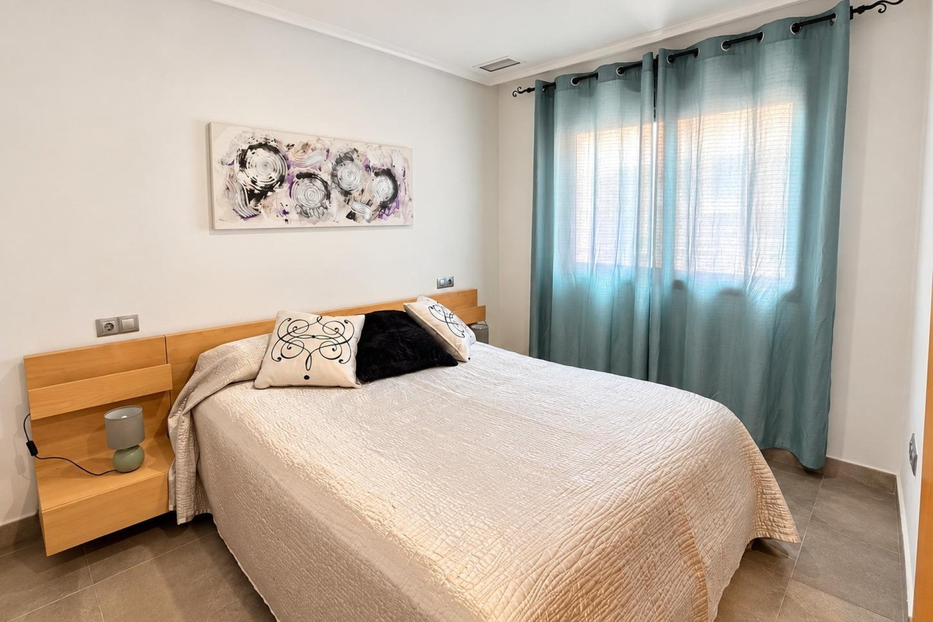 Reventa - Apartamento / piso -
Torrevieja - La Mata