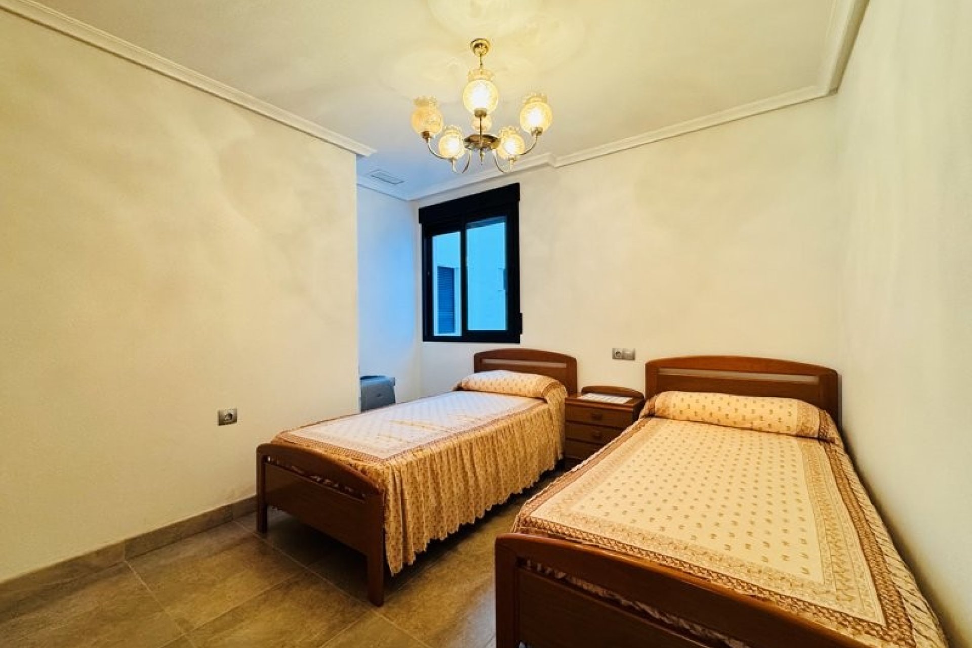 Reventa - Apartamento / piso -
Torrevieja - La Mata