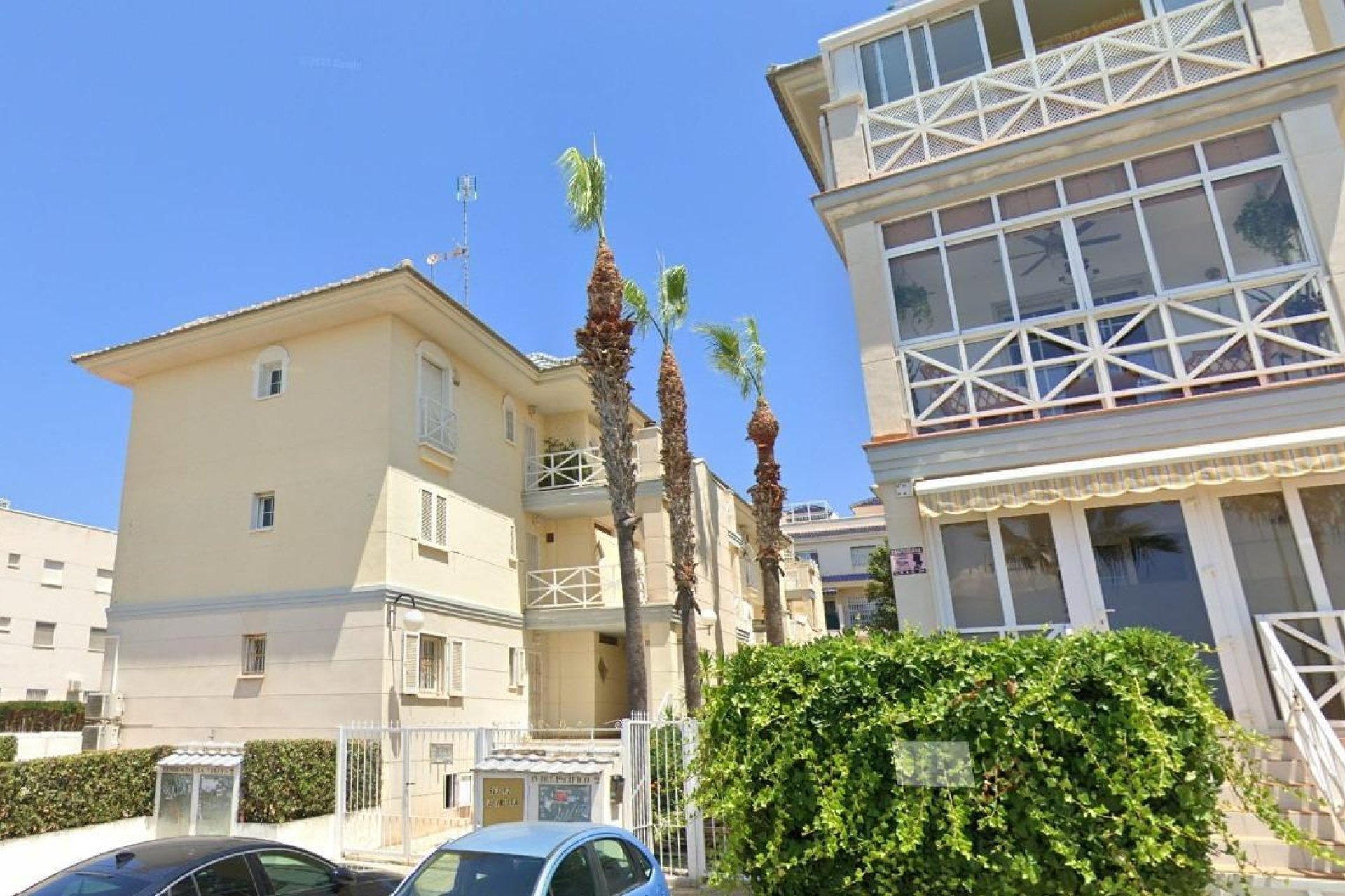 Reventa - Apartamento / piso -
Torrevieja - La Veleta