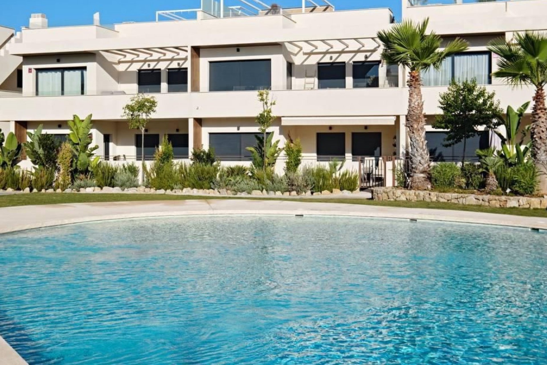 Reventa - Apartamento / piso -
Torrevieja - La Veleta