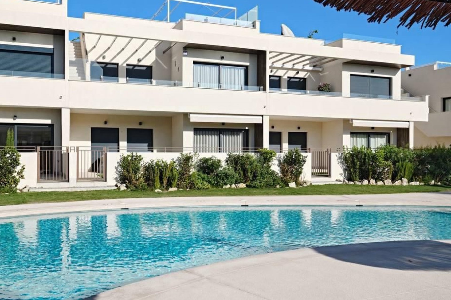 Reventa - Apartamento / piso -
Torrevieja - La Veleta
