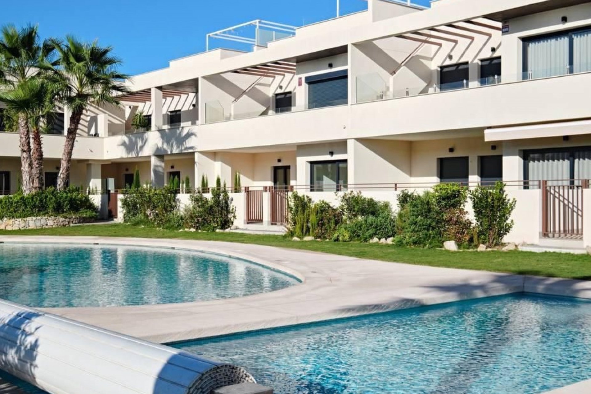 Reventa - Apartamento / piso -
Torrevieja - La Veleta