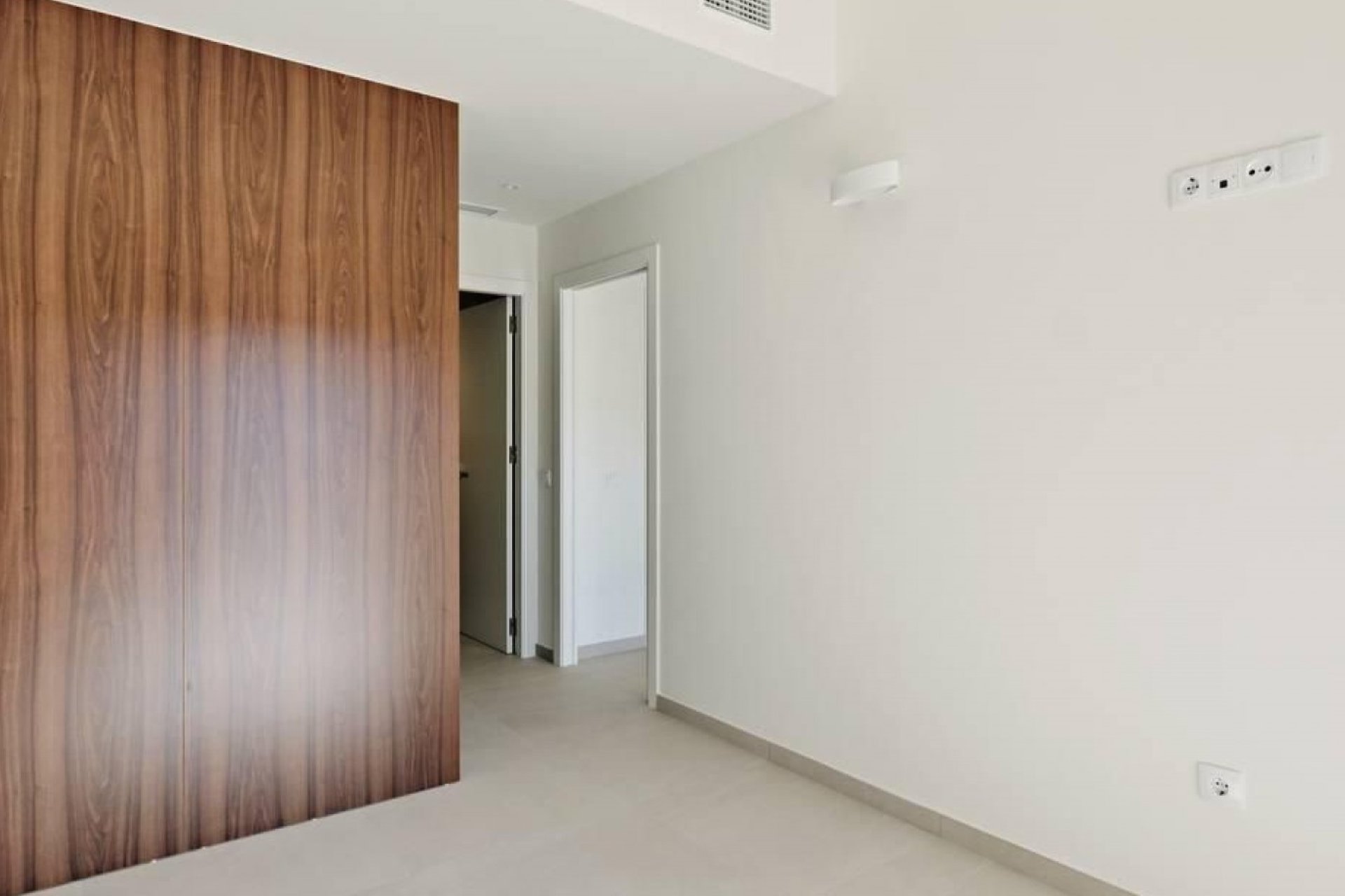 Reventa - Apartamento / piso -
Torrevieja - La Veleta