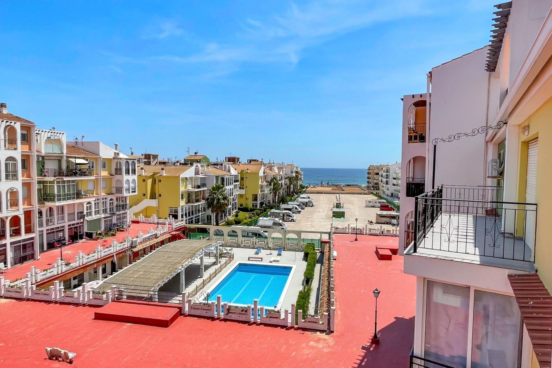 Reventa - Apartamento / piso -
Torrevieja - Mar Azul