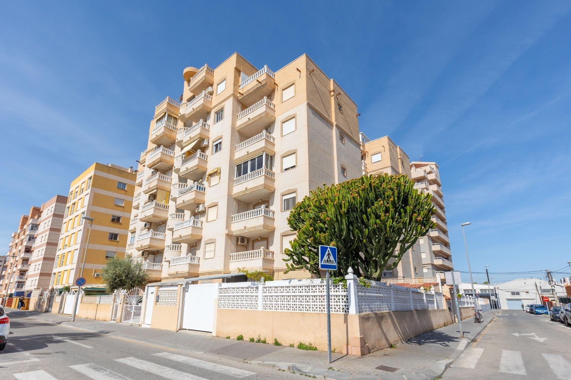 Reventa - Apartamento / piso -
Torrevieja - Nueva Torrevieja