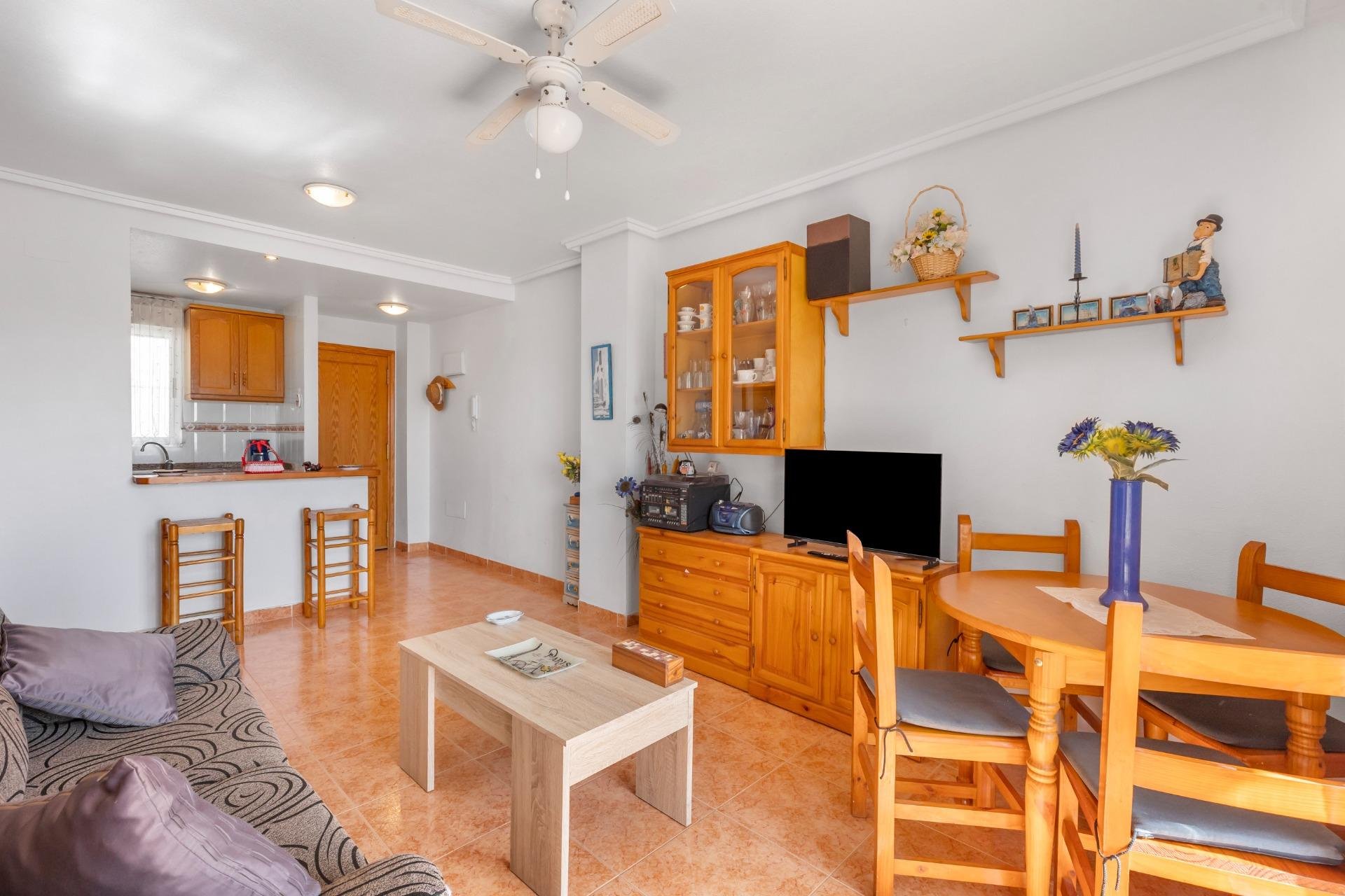 Reventa - Apartamento / piso -
Torrevieja - Nueva Torrevieja