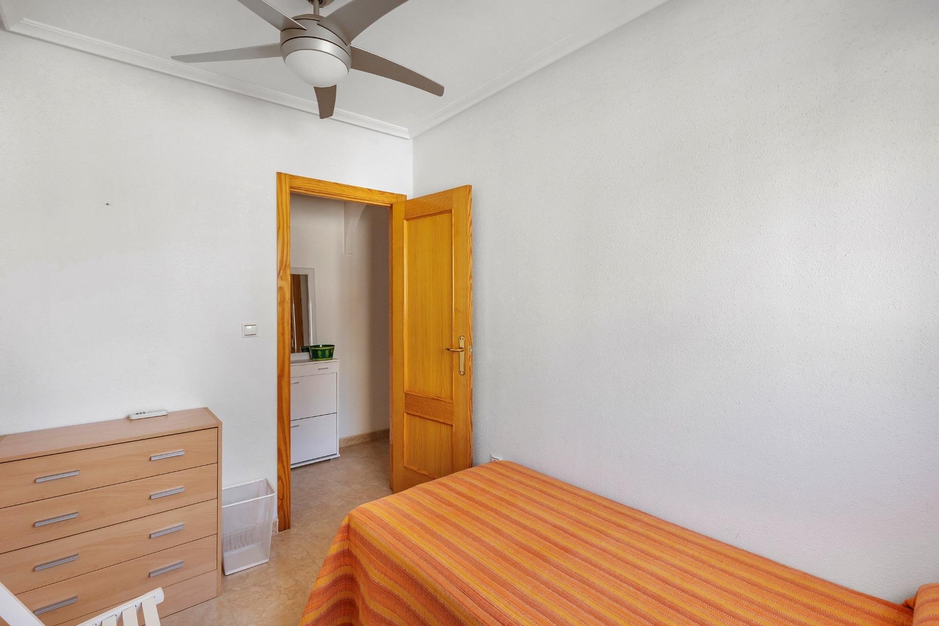 Reventa - Apartamento / piso -
Torrevieja - Nueva Torrevieja