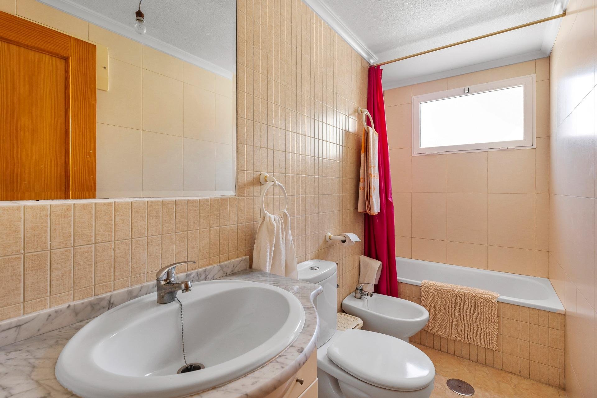 Reventa - Apartamento / piso -
Torrevieja - Nueva Torrevieja