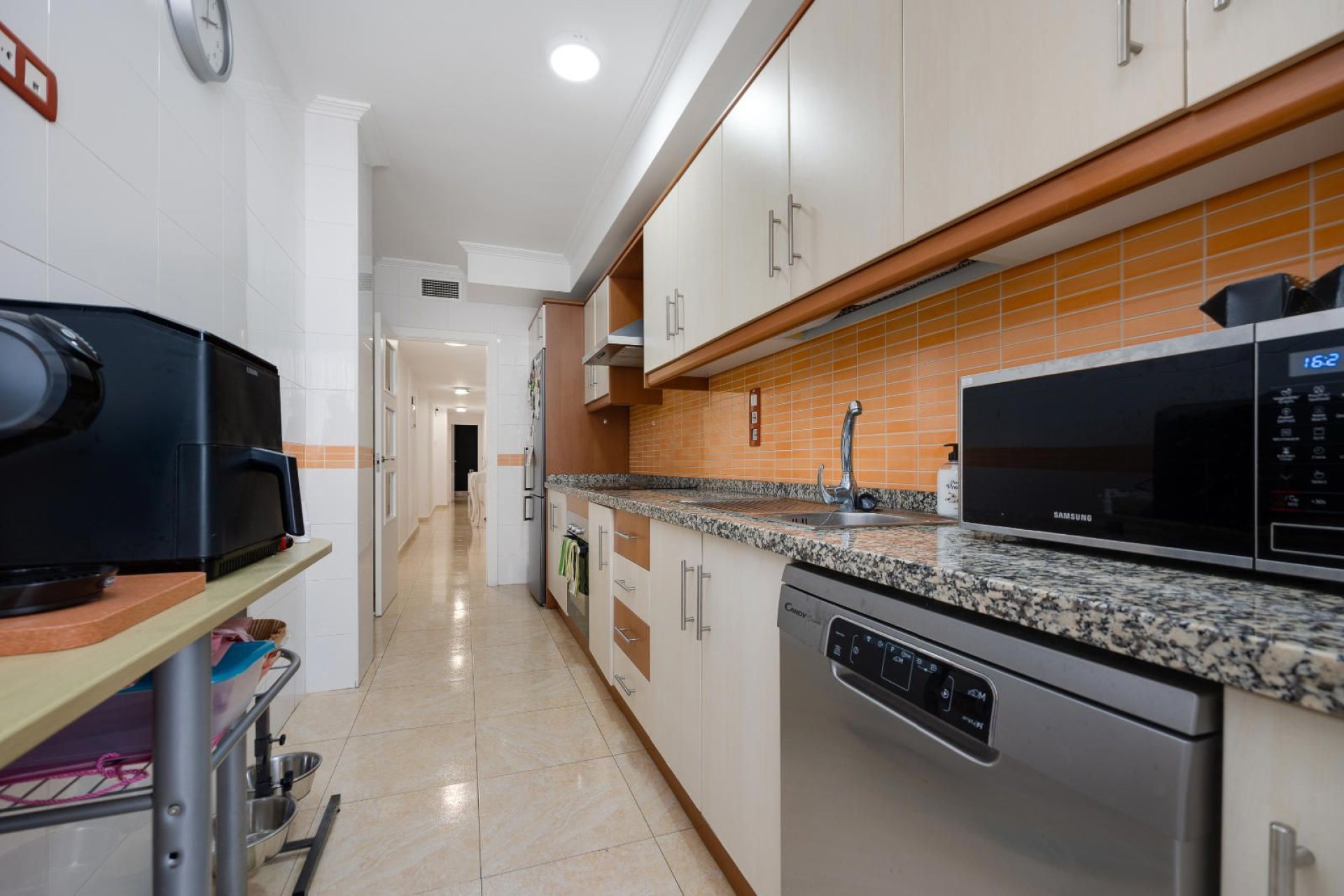 Reventa - Apartamento / piso -
Torrevieja - Paseo maritimo