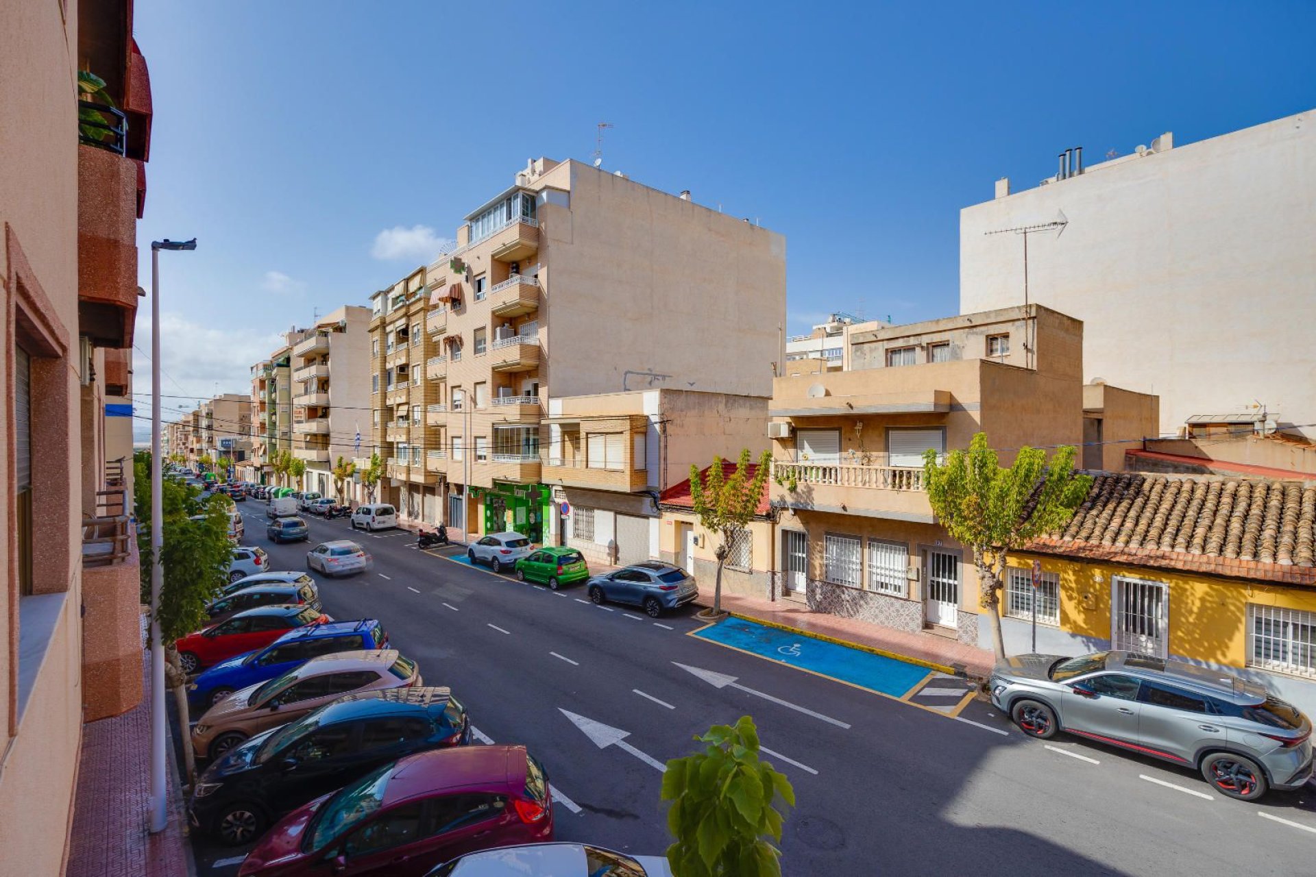 Reventa - Apartamento / piso -
Torrevieja - Paseo maritimo