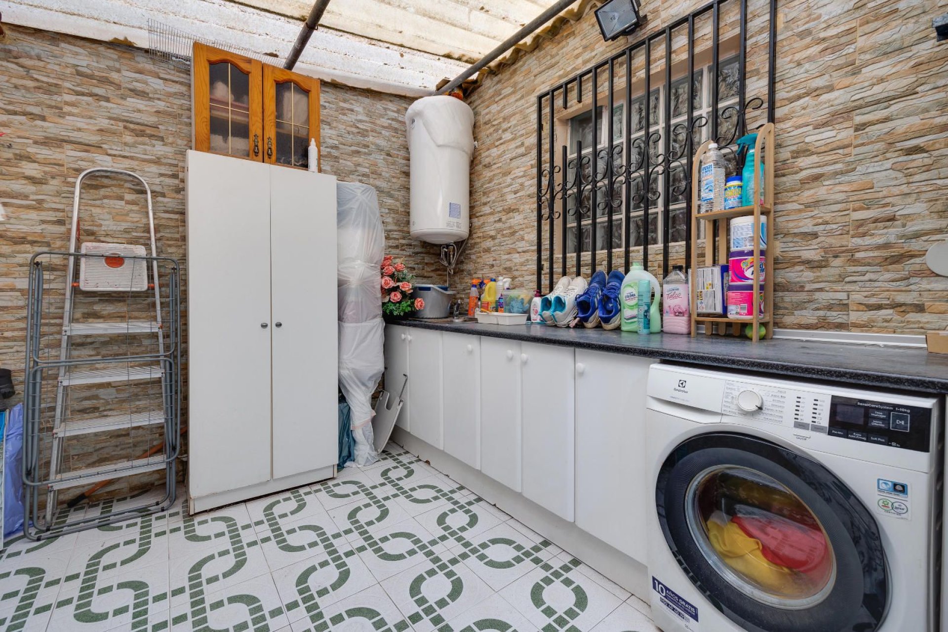 Reventa - Apartamento / piso -
Torrevieja - Paseo maritimo