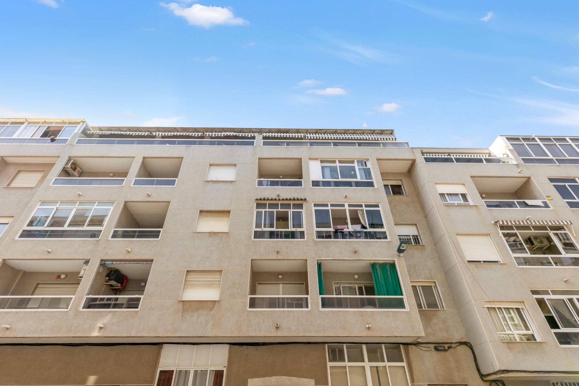 Reventa - Apartamento / piso -
Torrevieja - Paseo maritimo