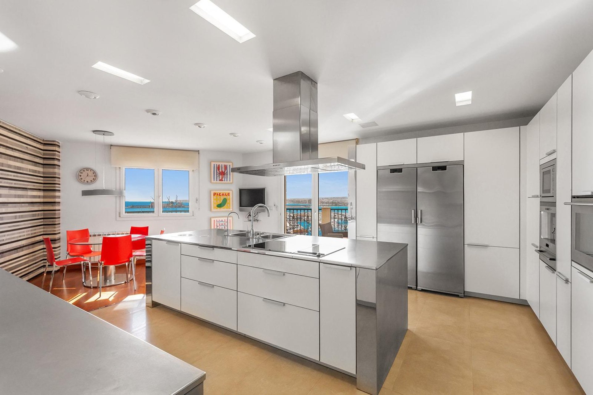 Reventa - Apartamento / piso -
Torrevieja - Paseo maritimo