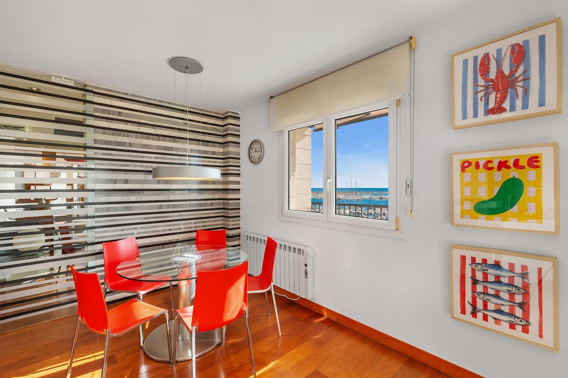 Reventa - Apartamento / piso -
Torrevieja - Paseo maritimo