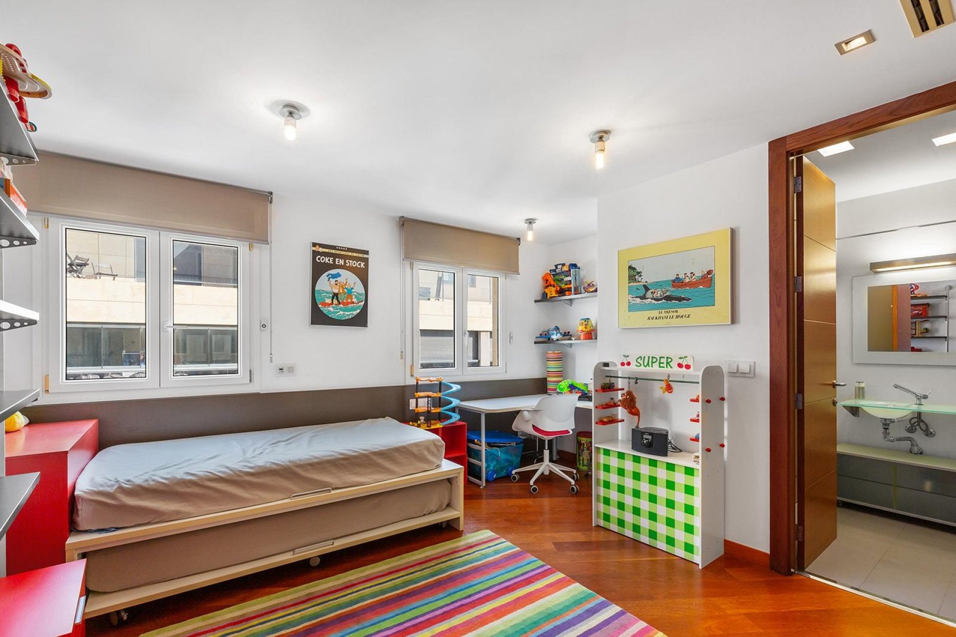 Reventa - Apartamento / piso -
Torrevieja - Paseo maritimo