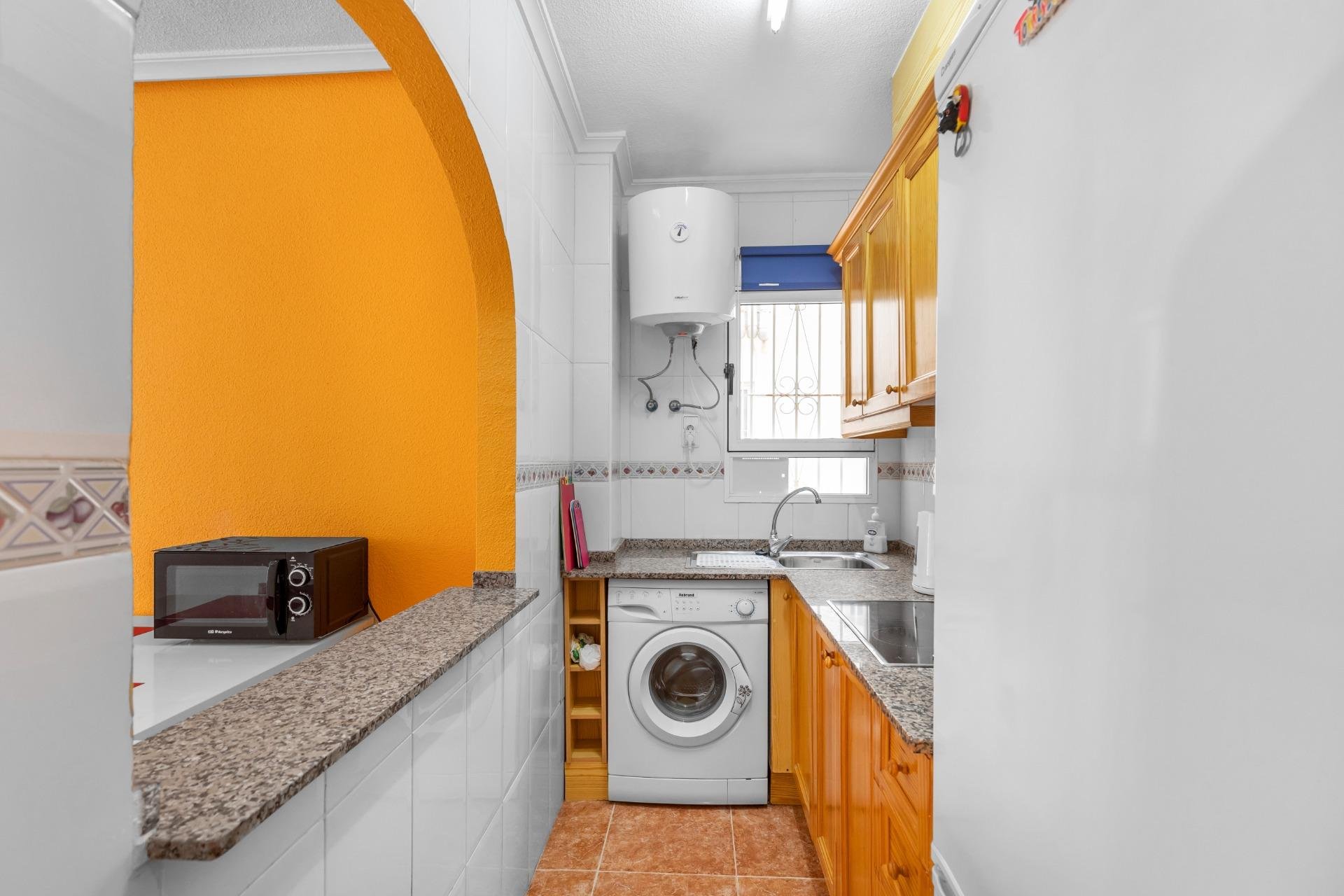 Reventa - Apartamento / piso -
Torrevieja - Paseo maritimo