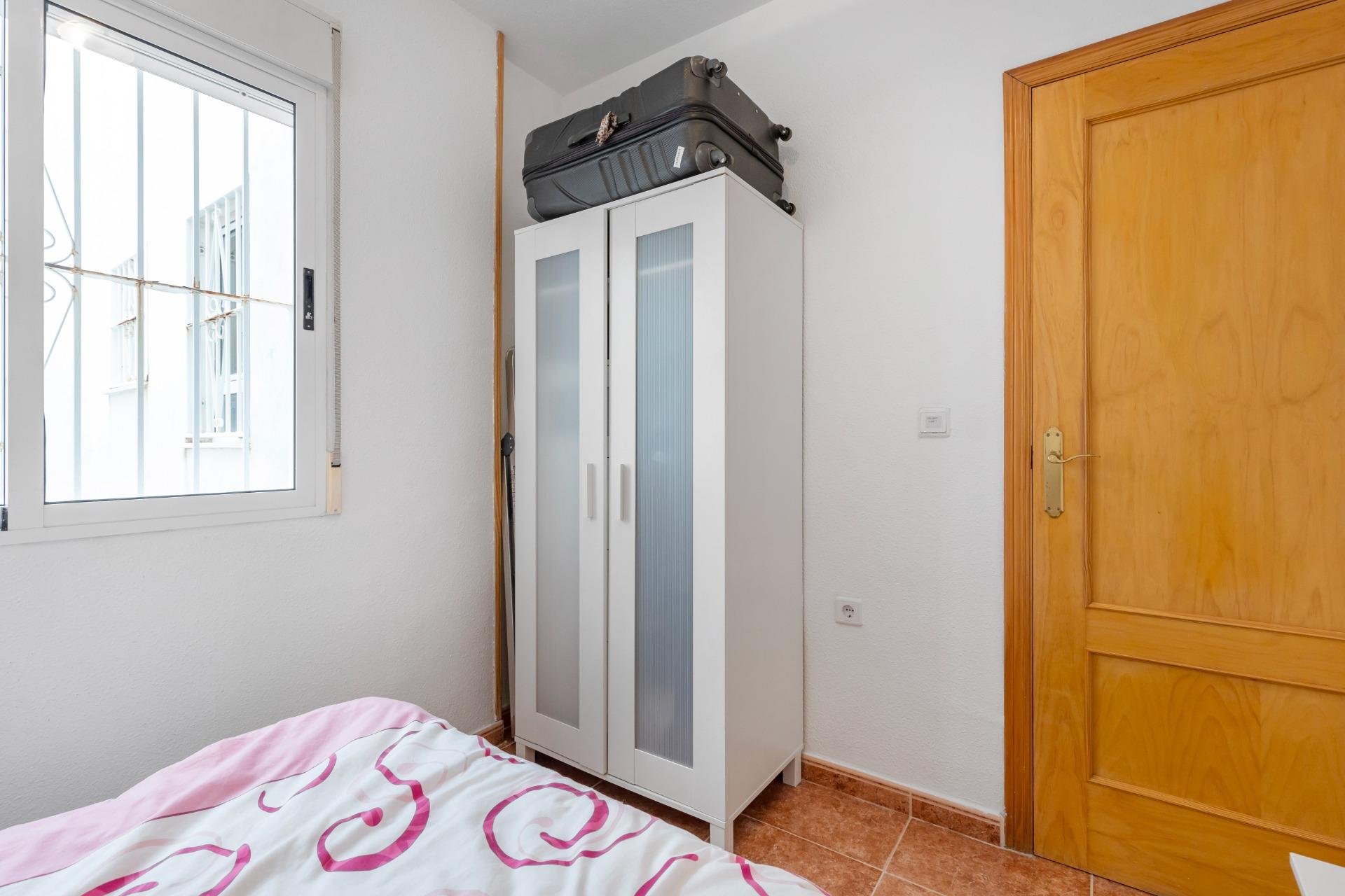 Reventa - Apartamento / piso -
Torrevieja - Paseo maritimo