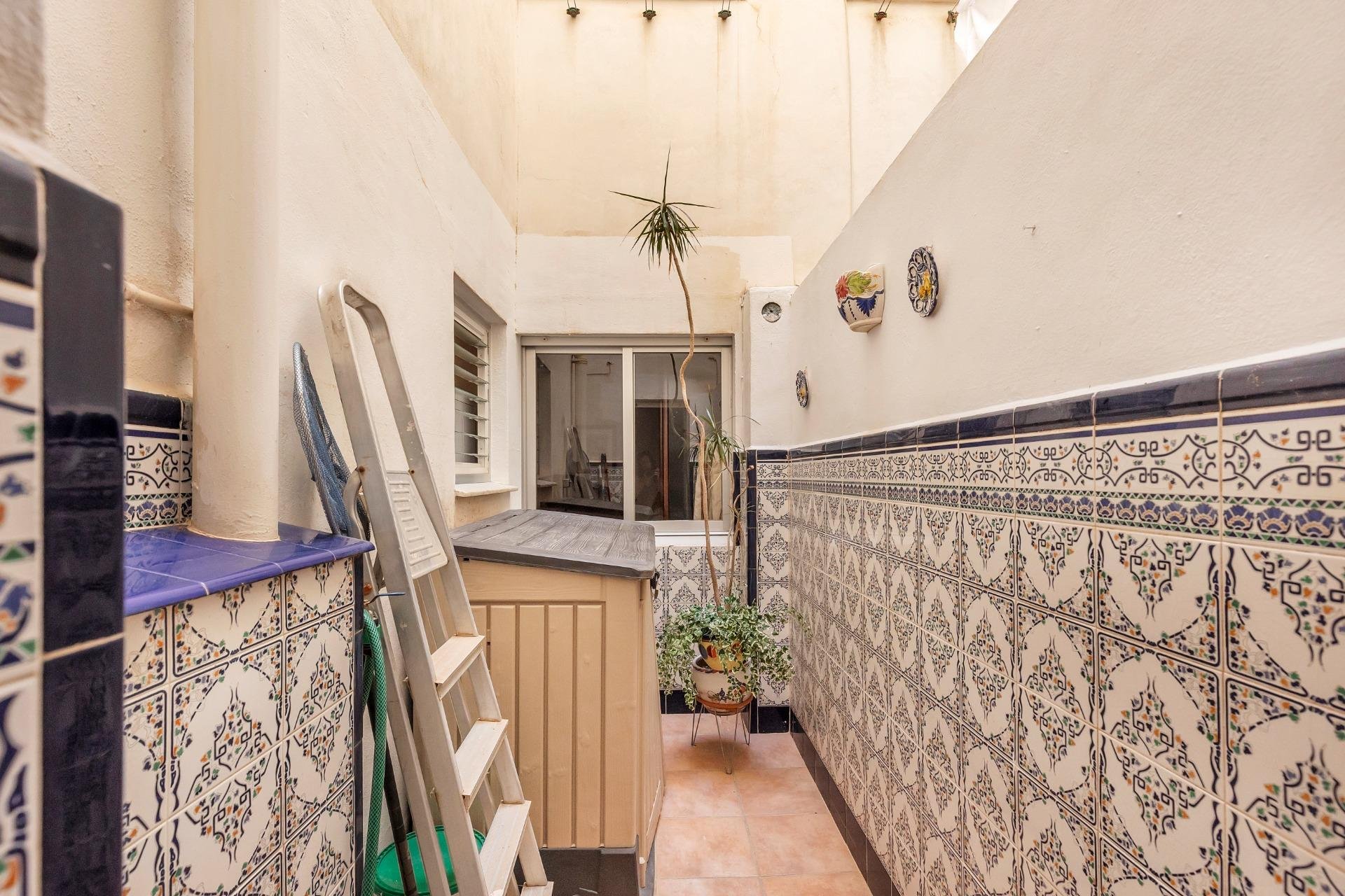 Reventa - Apartamento / piso -
Torrevieja - Paseo maritimo