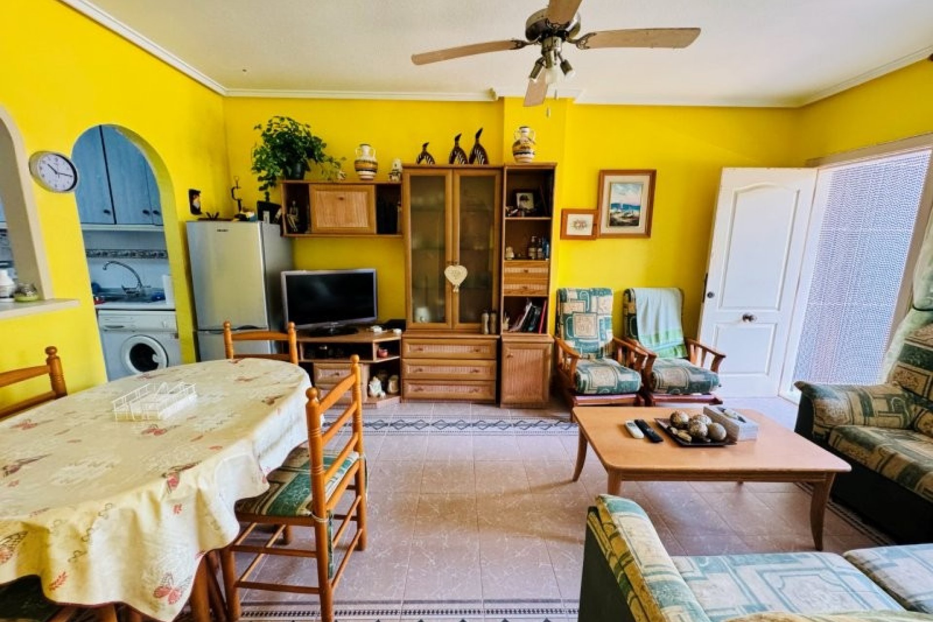 Reventa - Apartamento / piso -
Torrevieja - Pinada Beach II