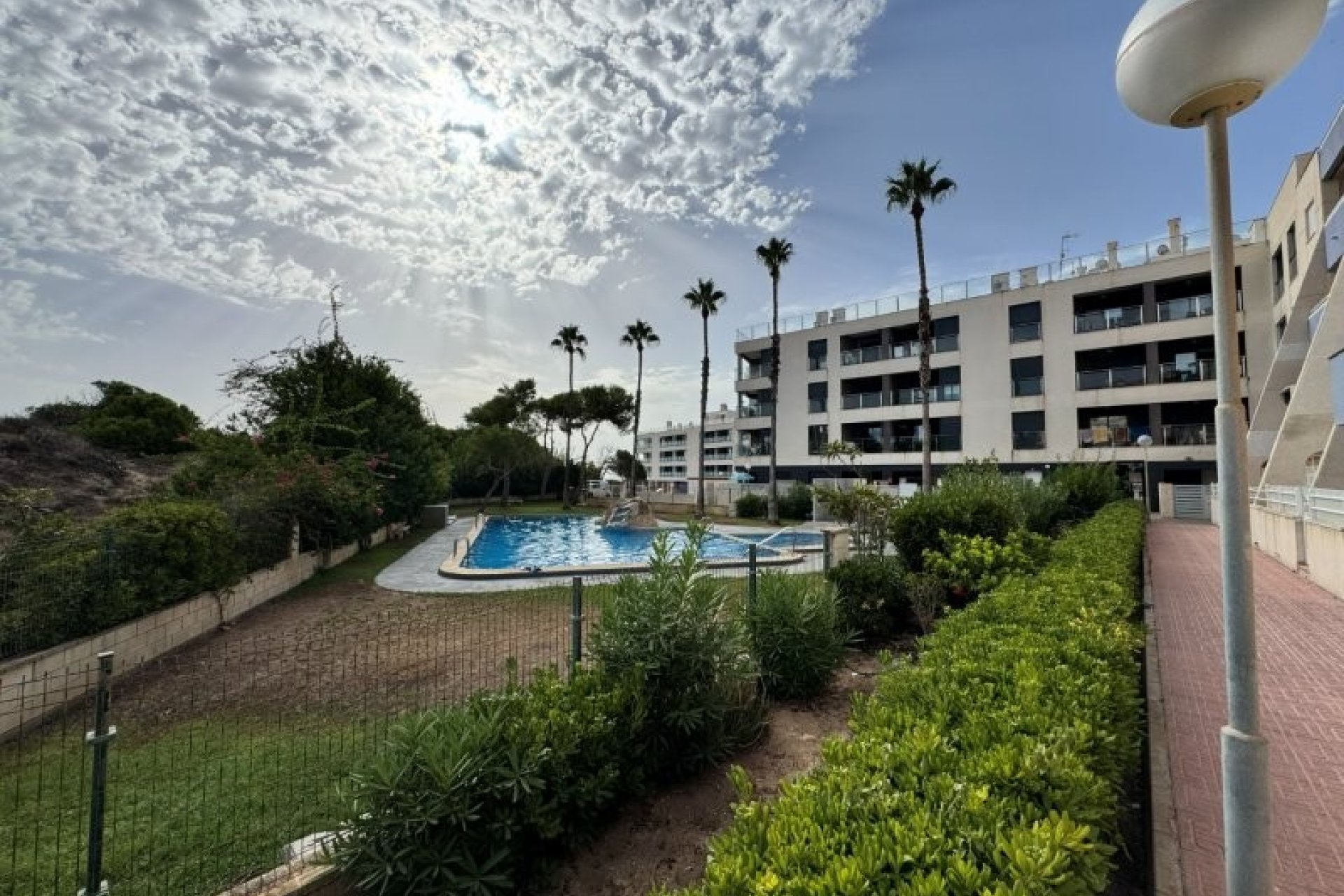 Reventa - Apartamento / piso -
Torrevieja - Pinada Beach II
