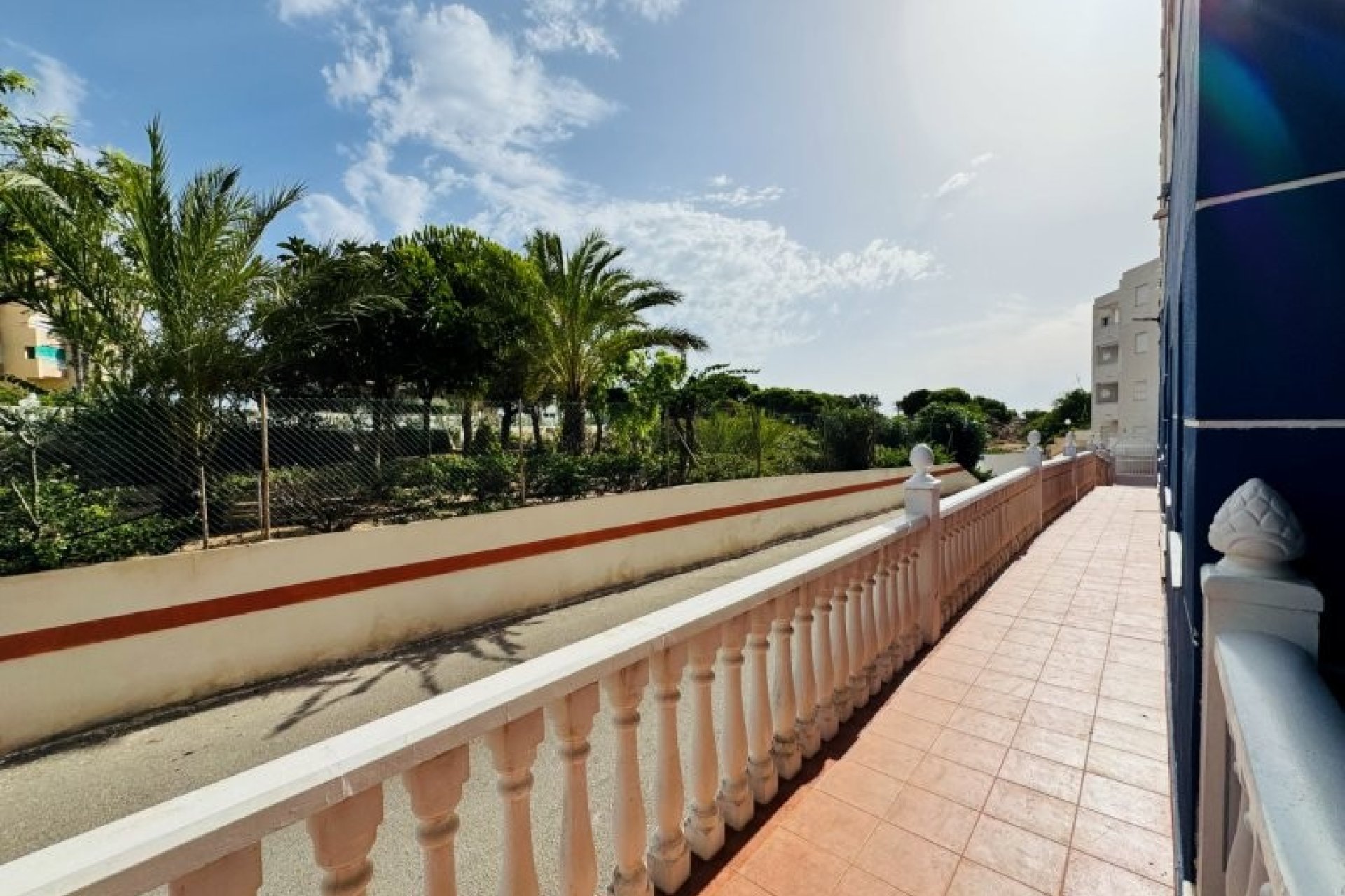Reventa - Apartamento / piso -
Torrevieja - Pinada Beach II