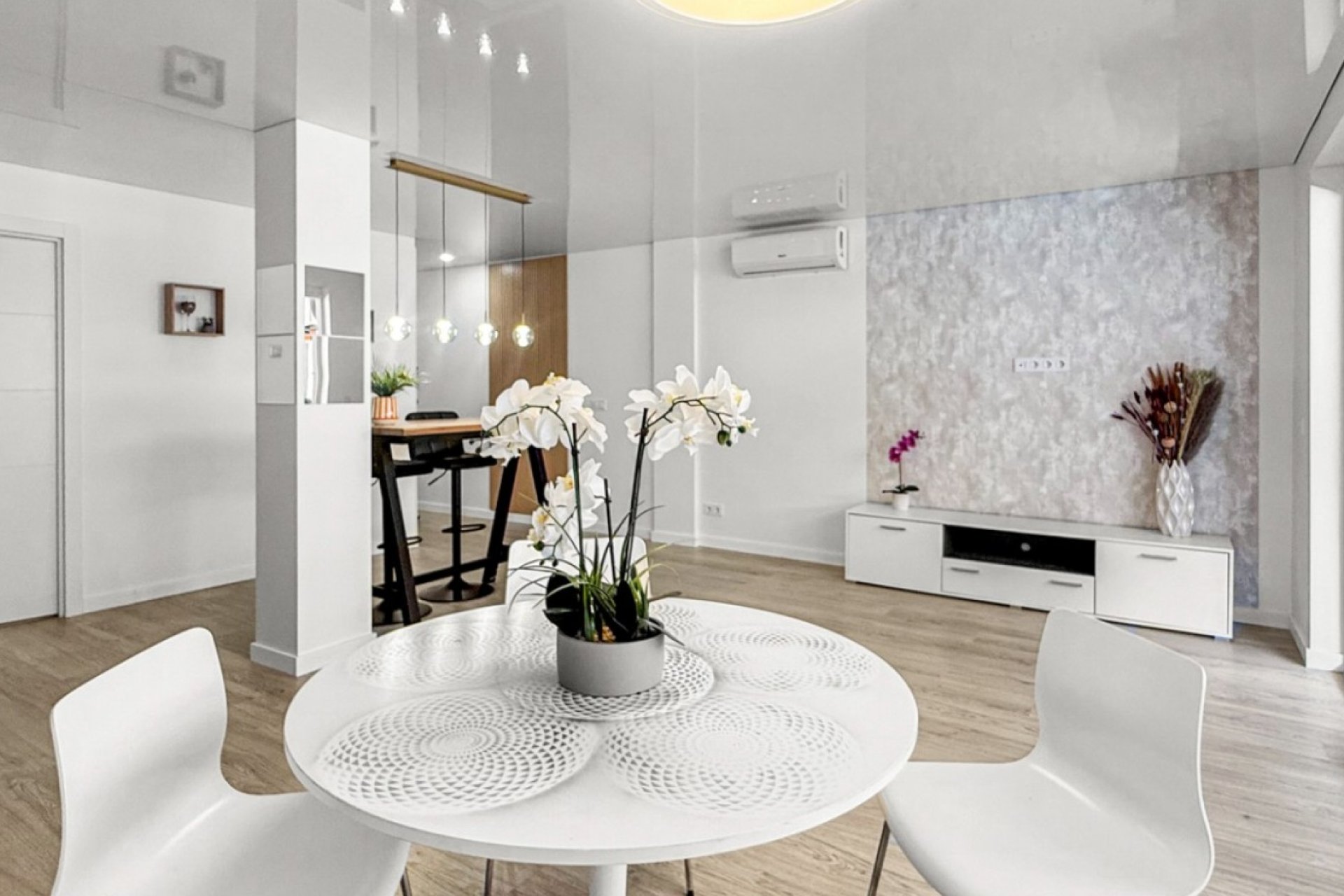Reventa - Apartamento / piso -
Torrevieja - Playa Acequion