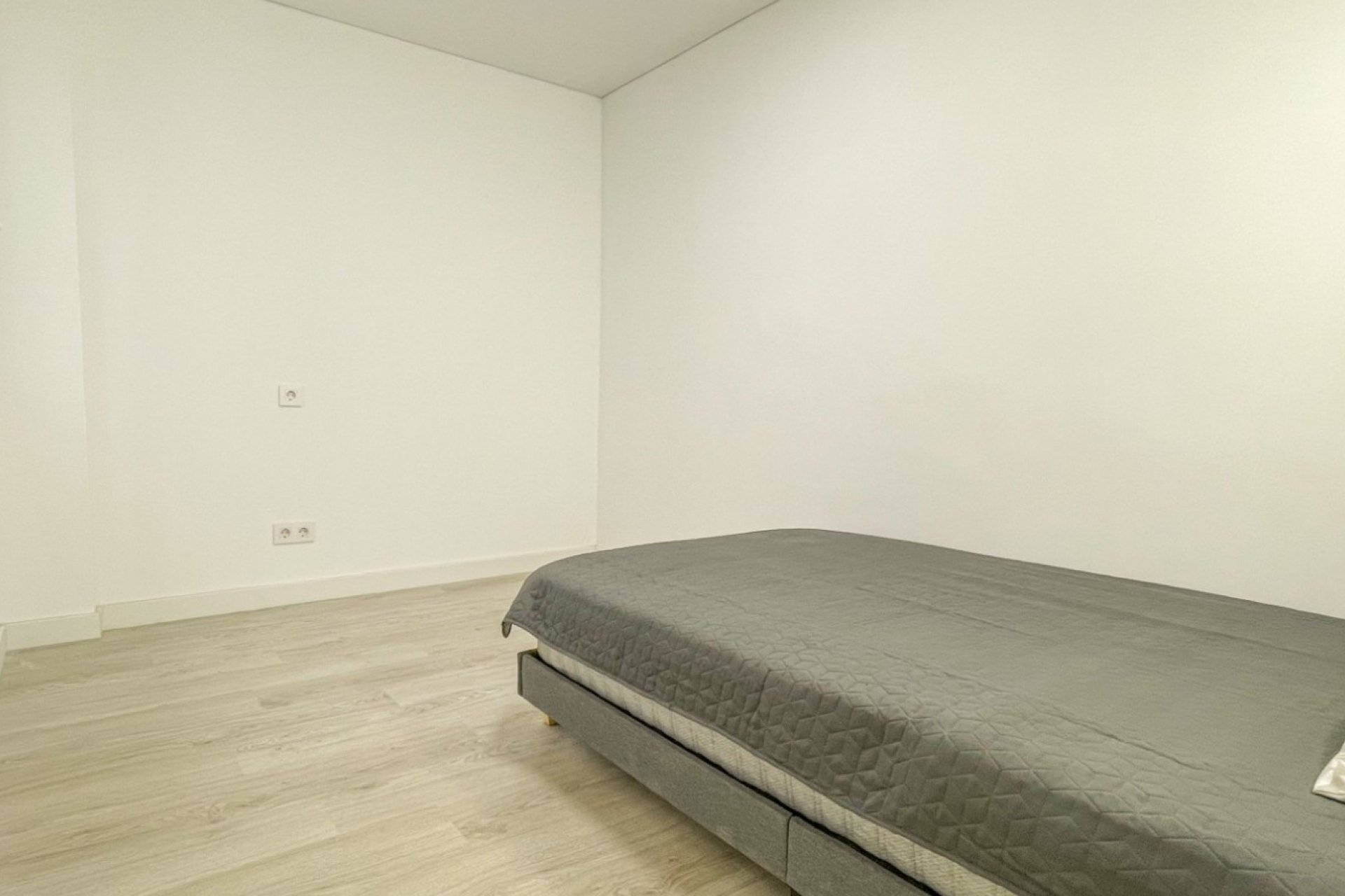 Reventa - Apartamento / piso -
Torrevieja - Playa Acequion