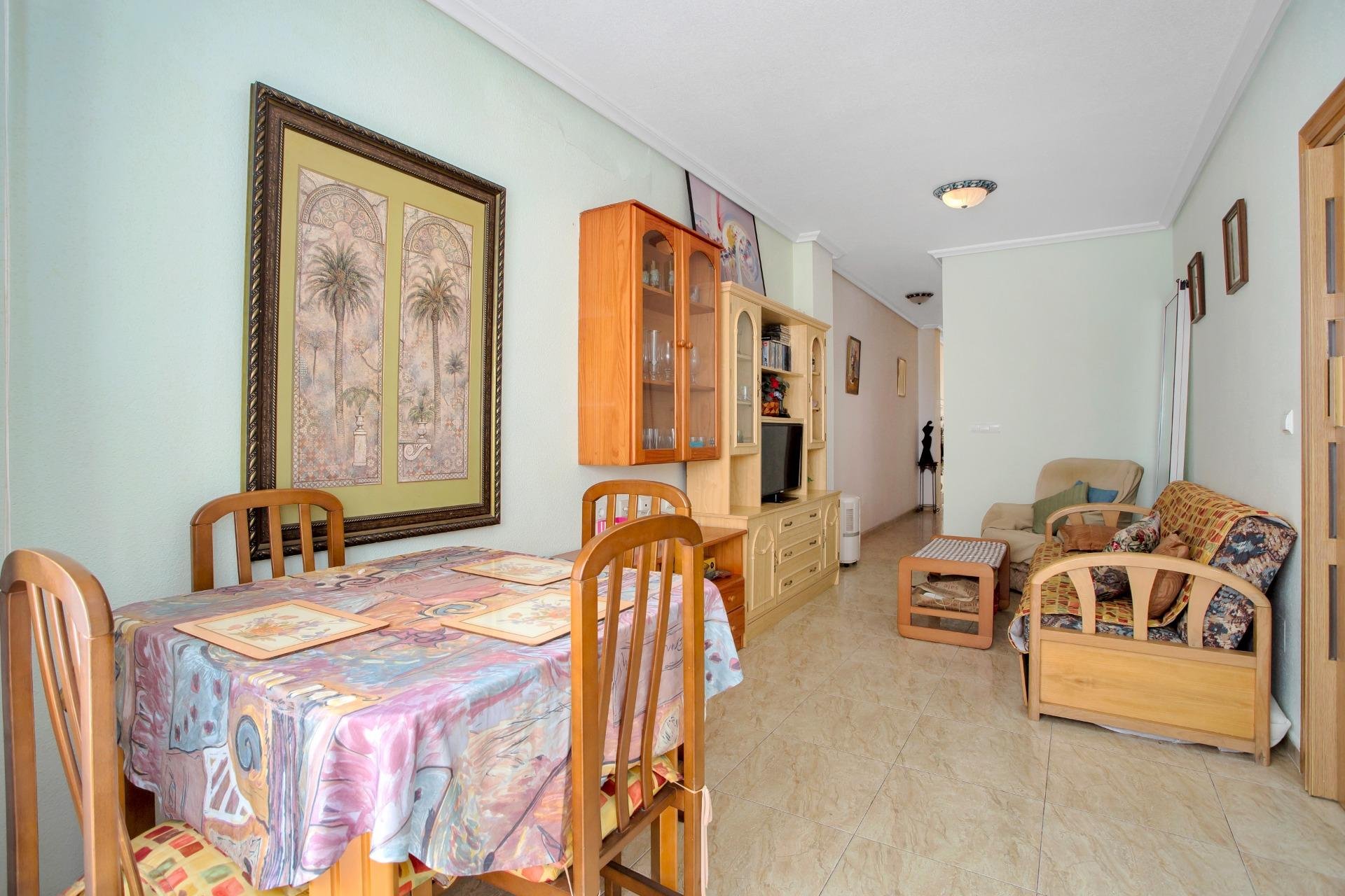 Reventa - Apartamento / piso -
Torrevieja - Playa de los Locos