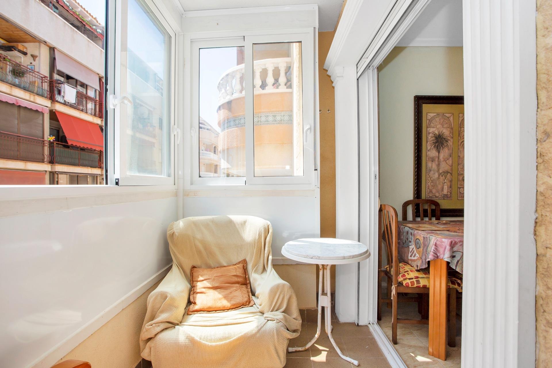 Reventa - Apartamento / piso -
Torrevieja - Playa de los Locos