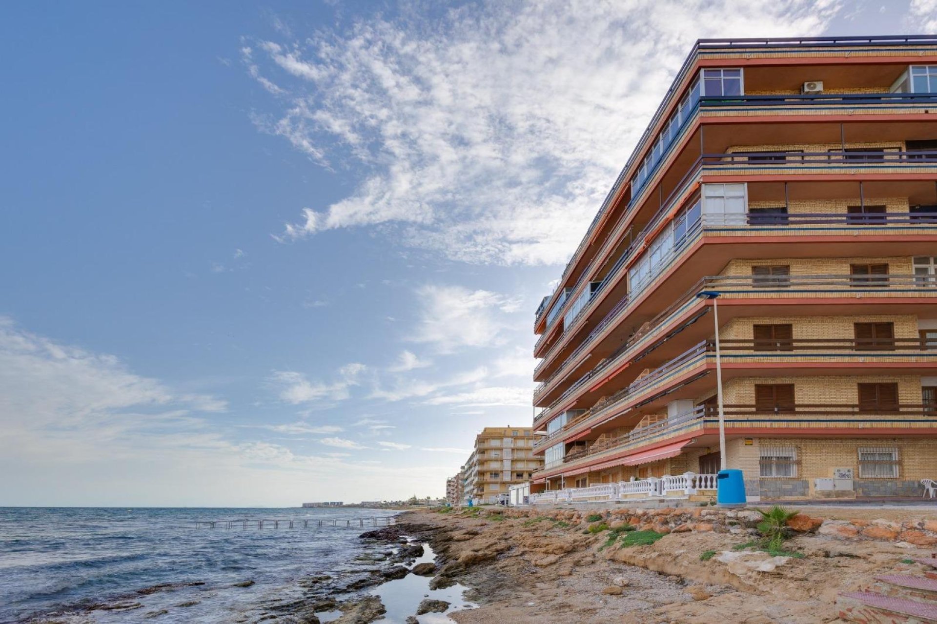 Reventa - Apartamento / piso -
Torrevieja - Playa de los Naufragos