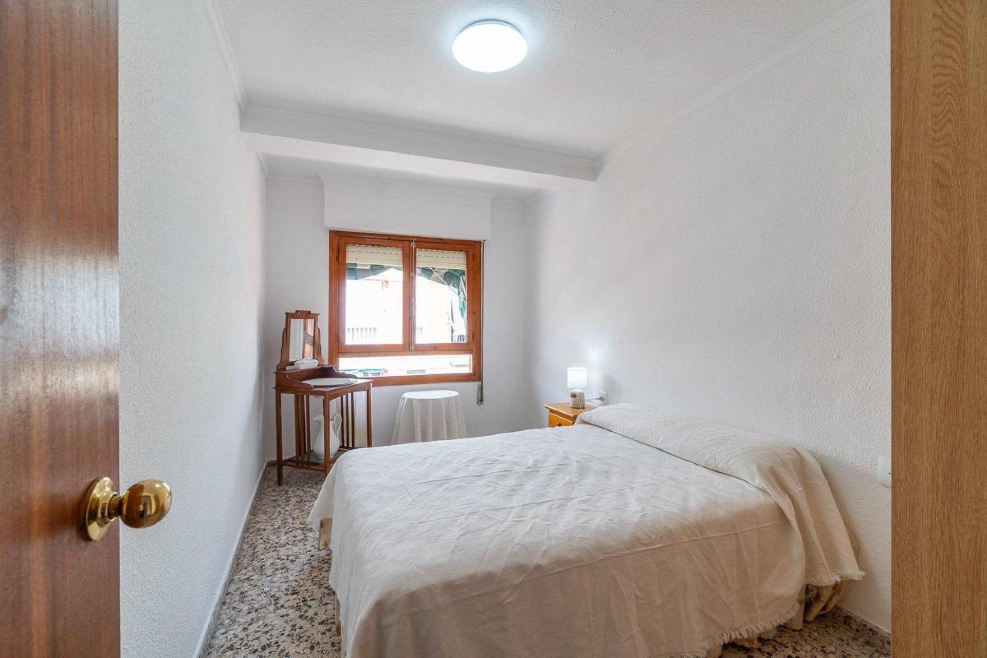 Reventa - Apartamento / piso -
Torrevieja - Playa de los Naufragos