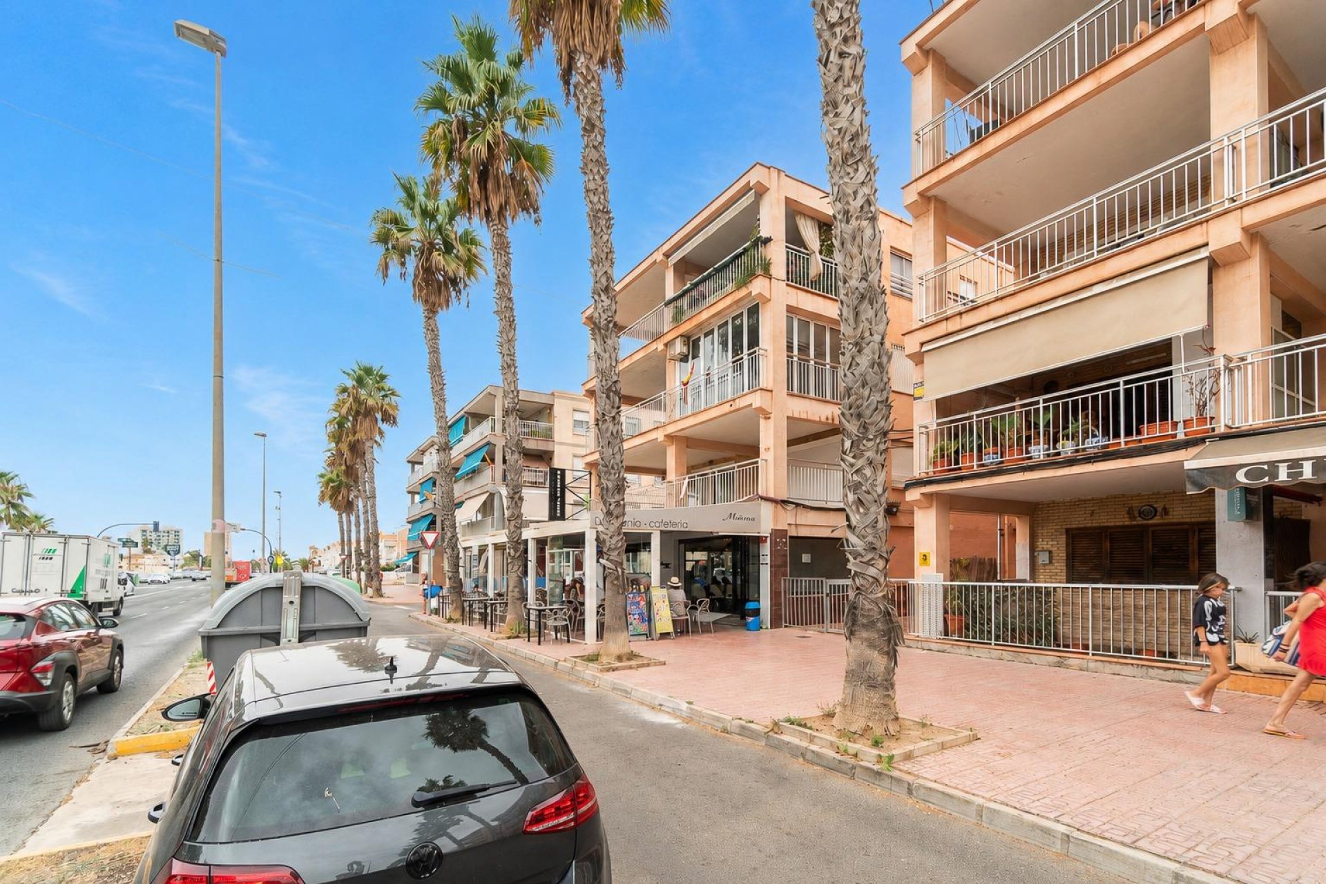 Reventa - Apartamento / piso -
Torrevieja - Playa de los Naufragos