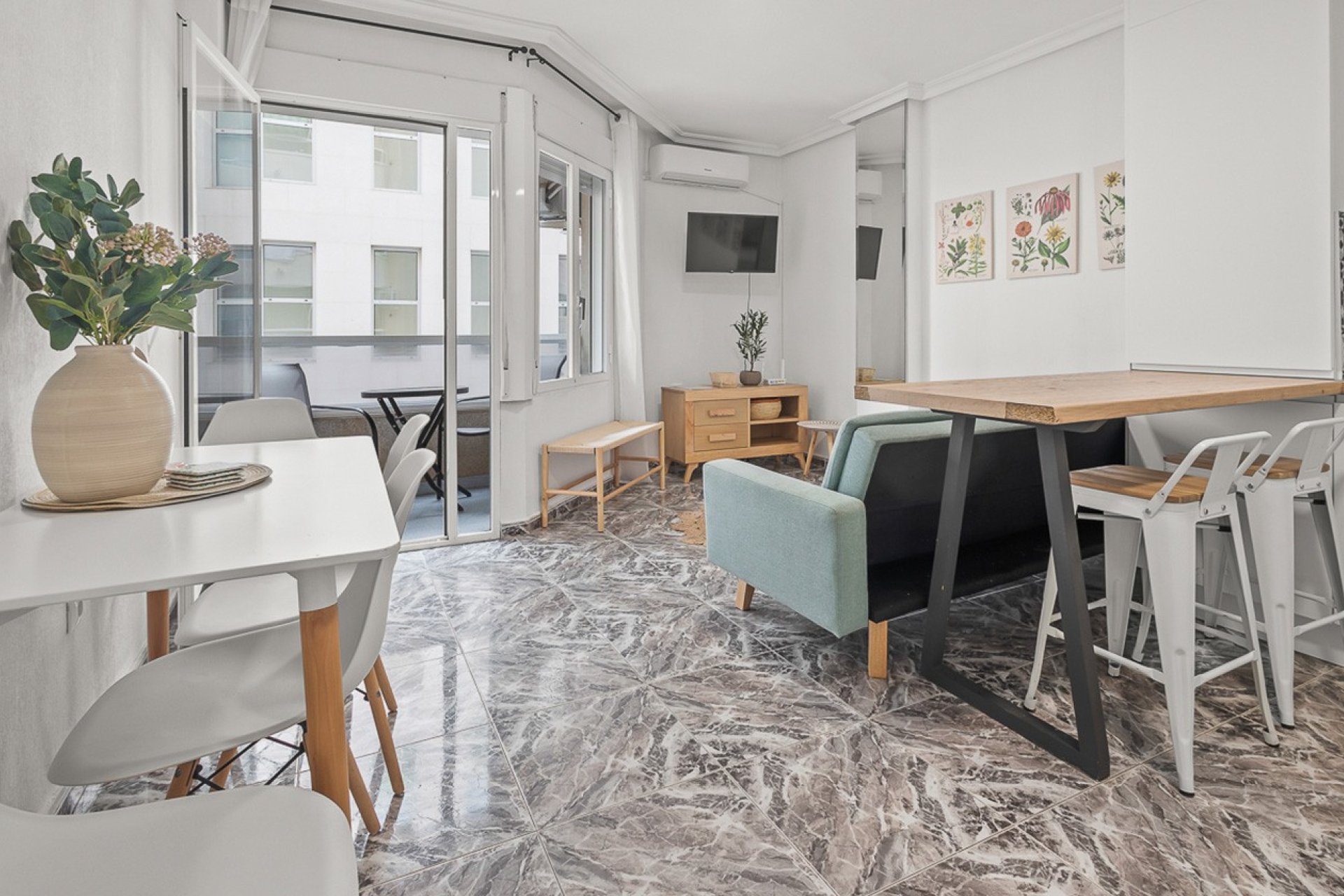 Reventa - Apartamento / piso -
Torrevieja - Playa del Cura