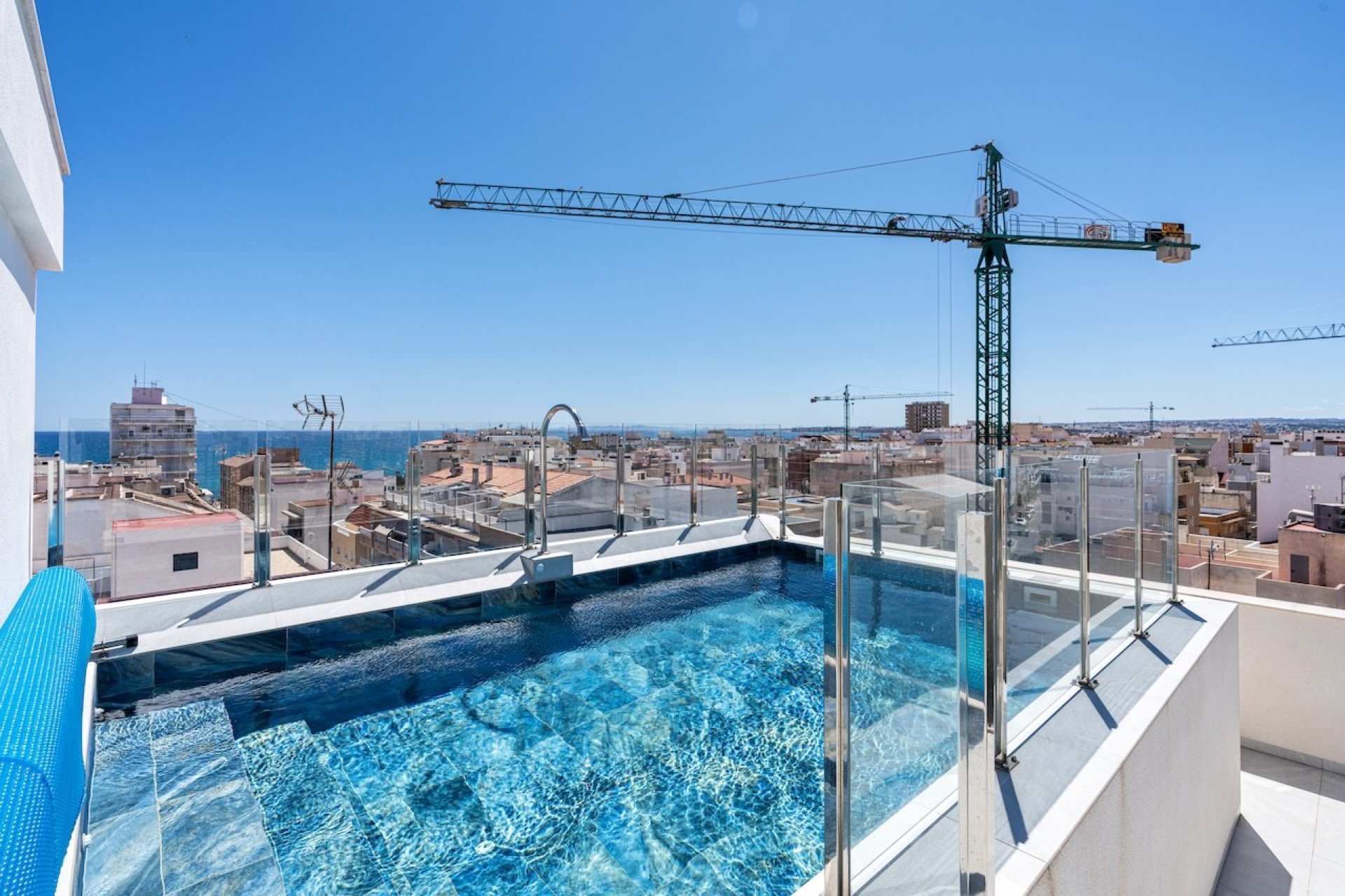 Reventa - Apartamento / piso -
Torrevieja - Playa del Cura