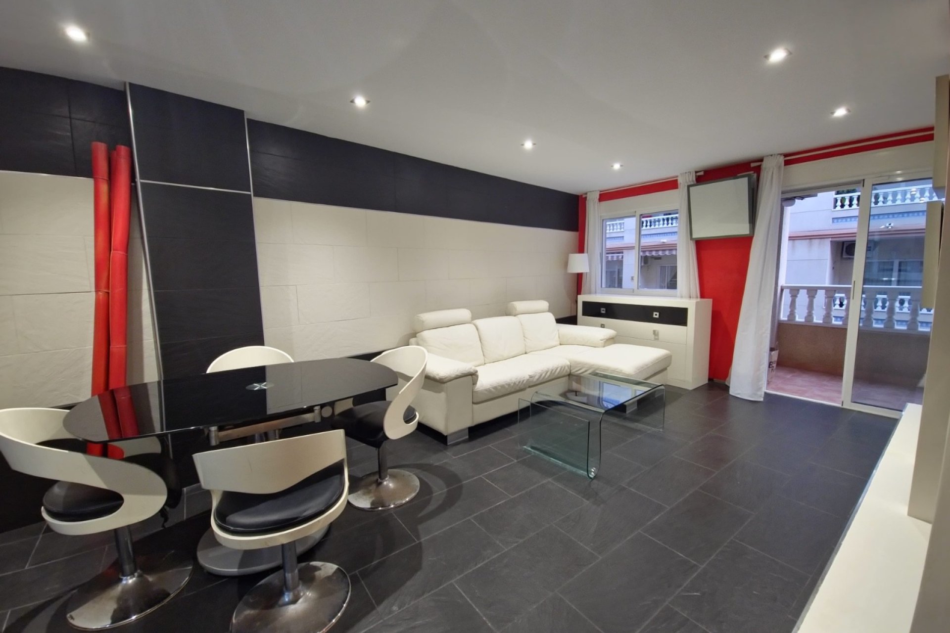 Reventa - Apartamento / piso -
Torrevieja - Playa del Cura