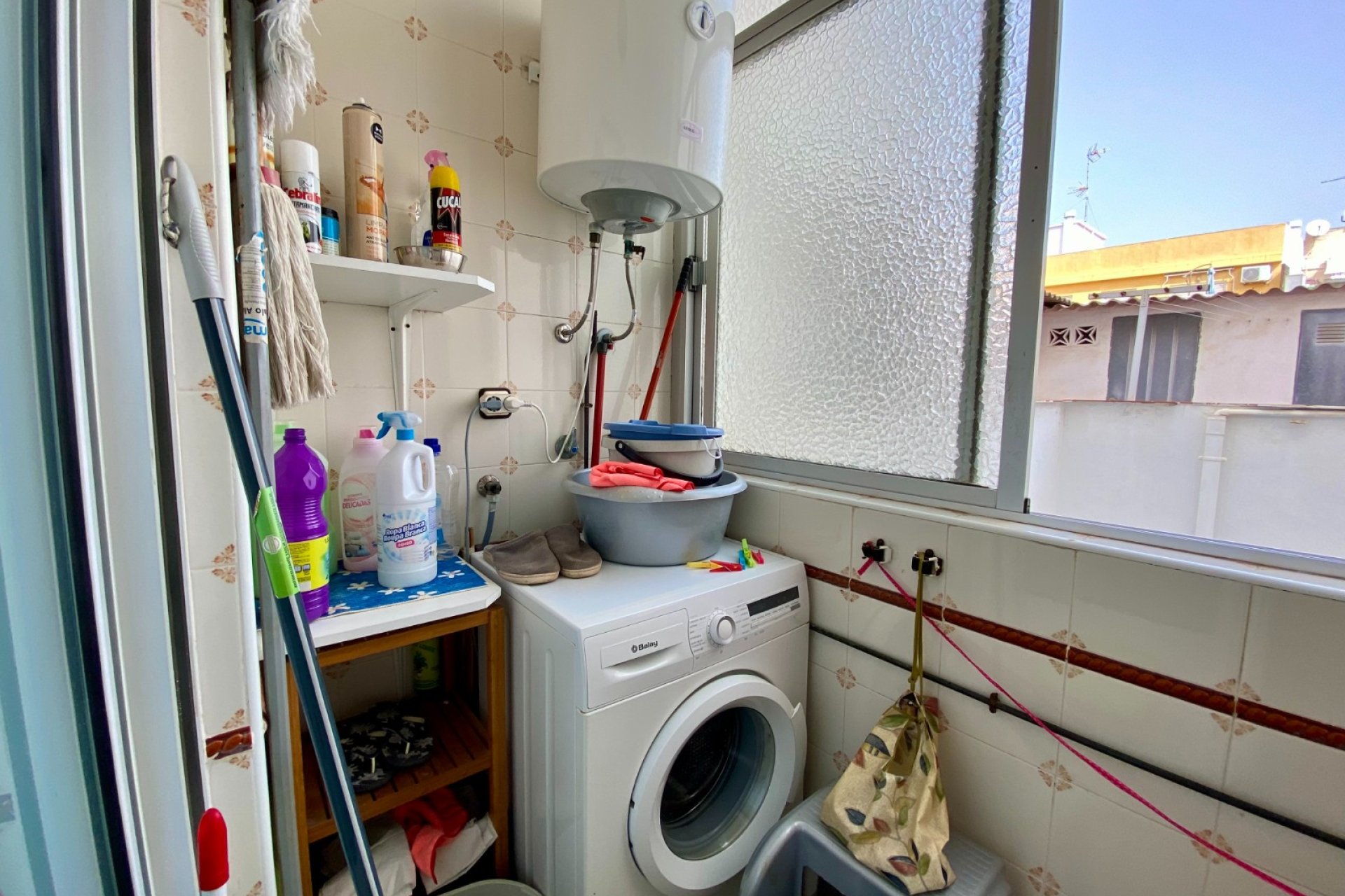 Reventa - Apartamento / piso -
Torrevieja - Playa Del Cura