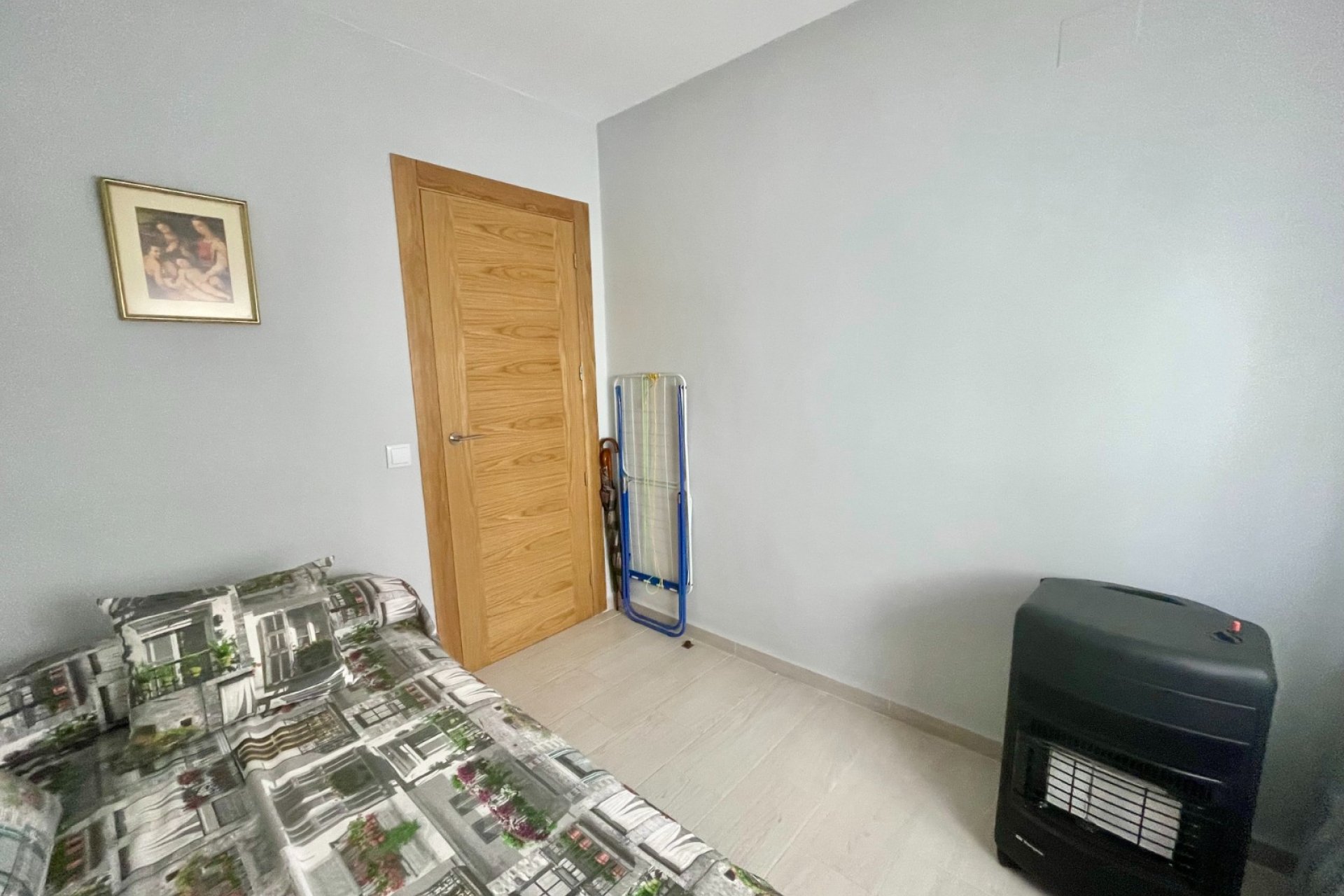 Reventa - Apartamento / piso -
Torrevieja - Playa Del Cura