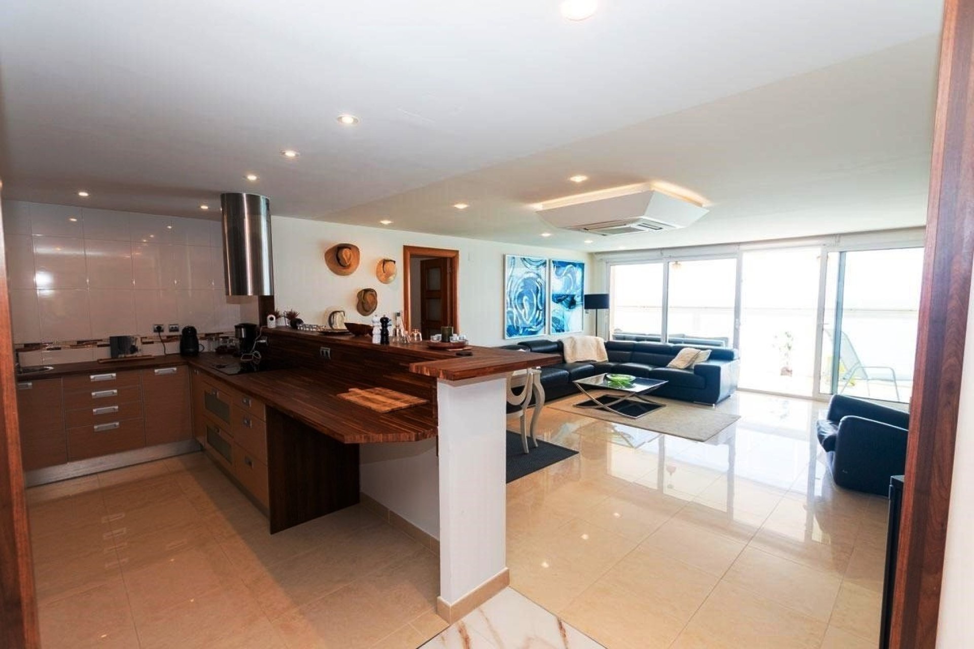 Reventa - Apartamento / piso -
Torrevieja - Playa Del Cura