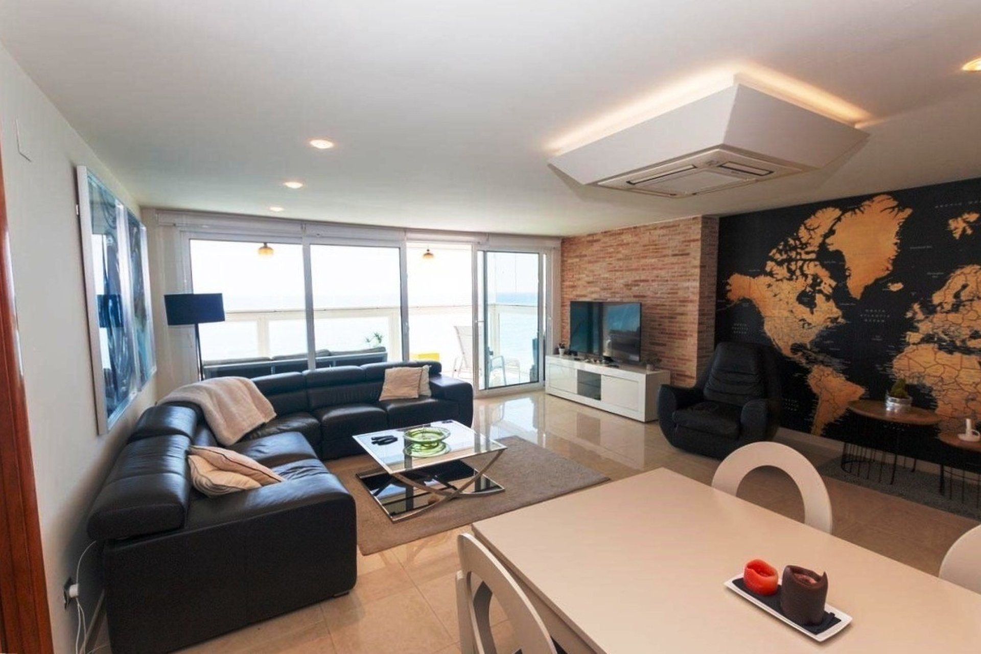 Reventa - Apartamento / piso -
Torrevieja - Playa Del Cura