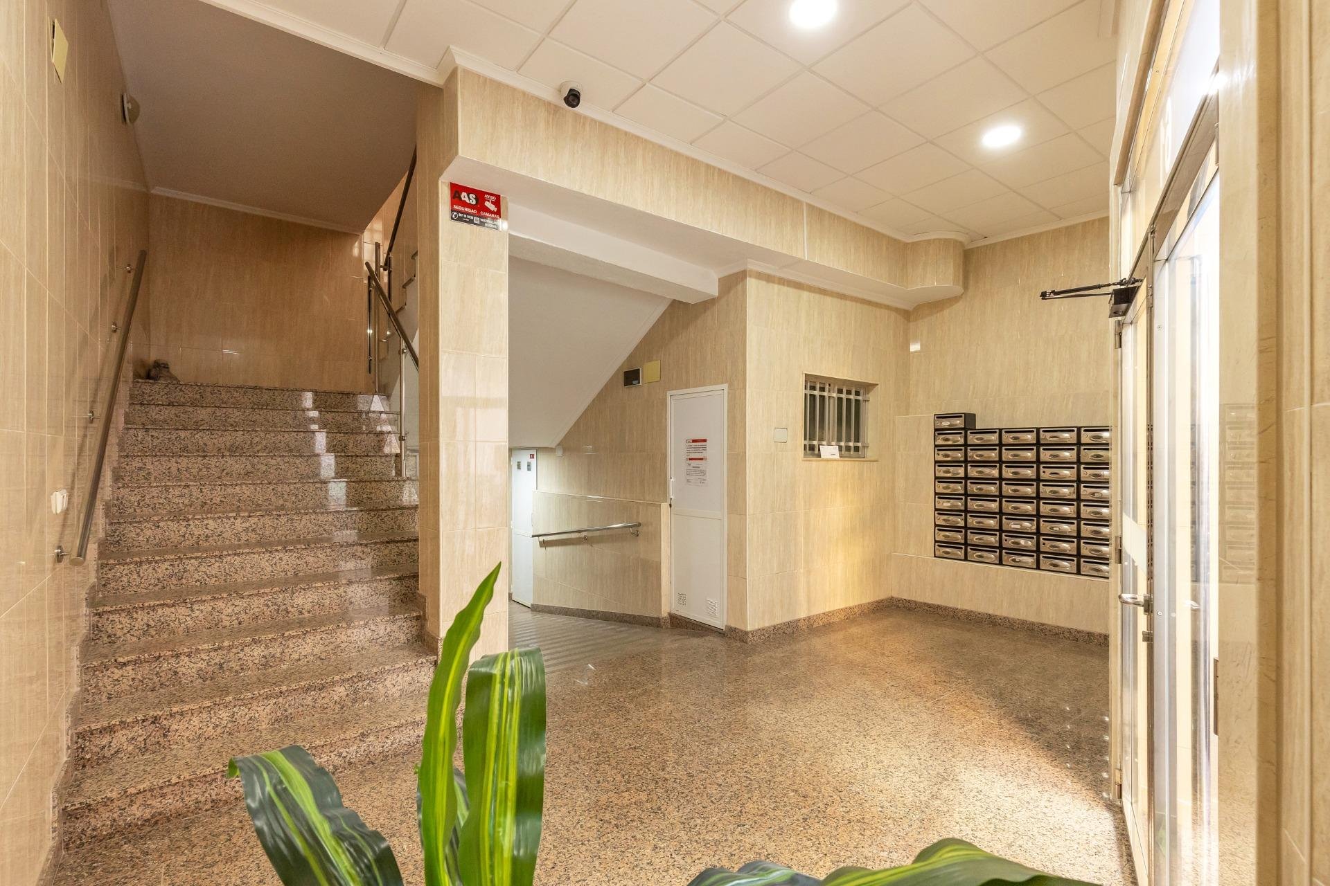 Reventa - Apartamento / piso -
Torrevieja - Playa del Cura