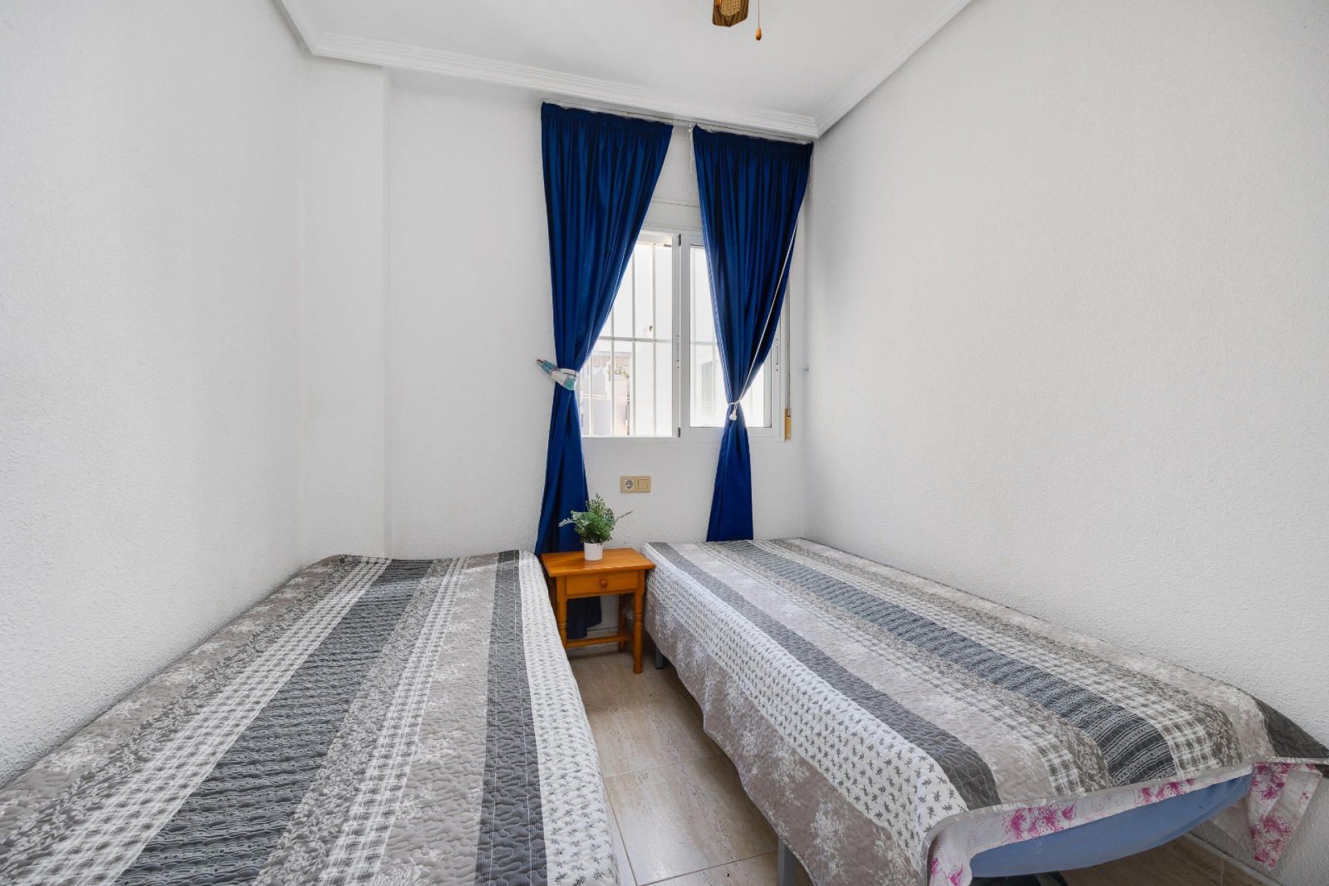 Reventa - Apartamento / piso -
Torrevieja - Playa del Cura