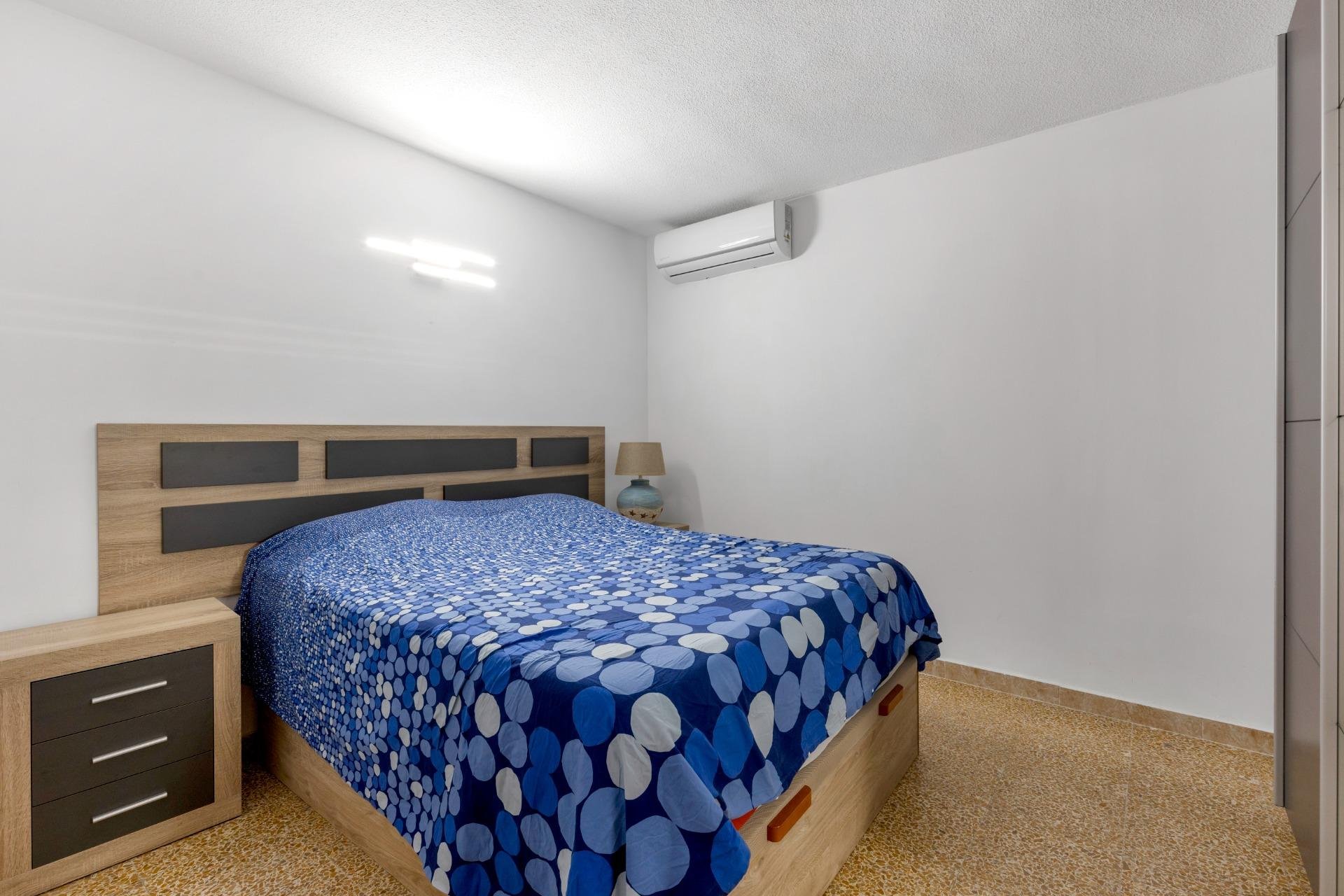 Reventa - Apartamento / piso -
Torrevieja - Playa del Cura