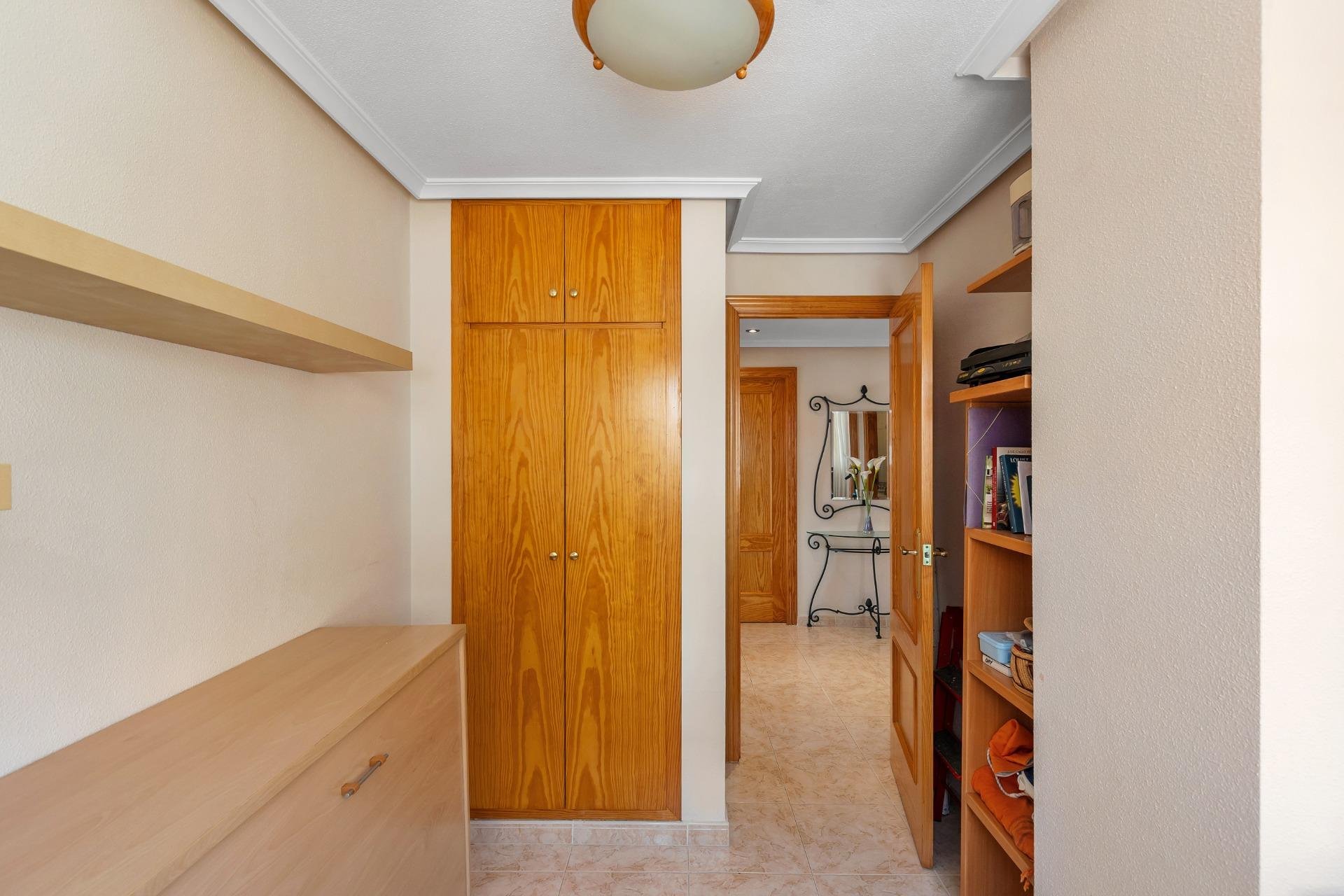 Reventa - Apartamento / piso -
Torrevieja - Playa del Cura