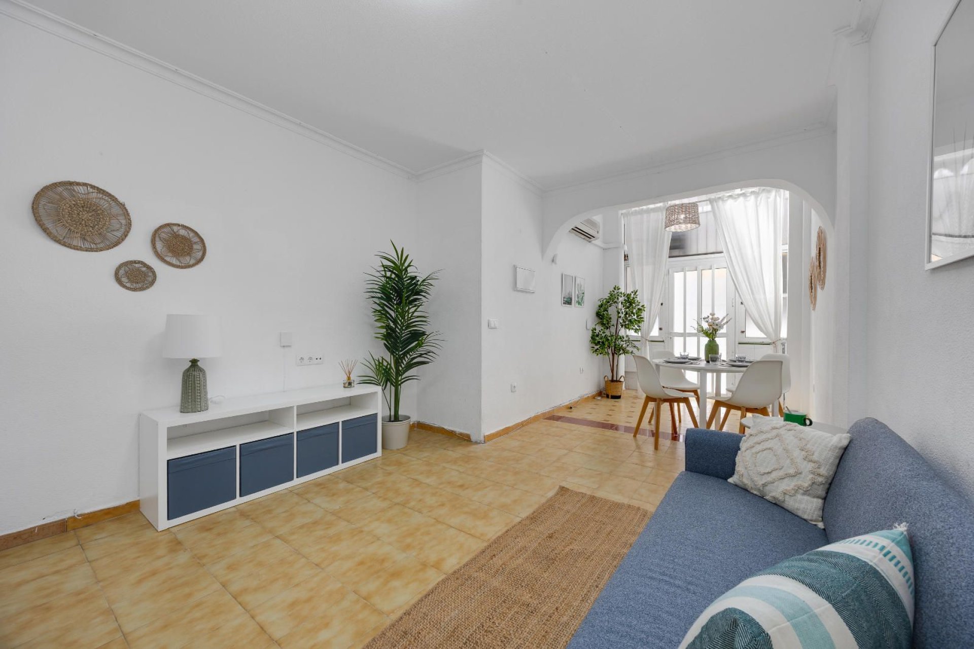 Reventa - Apartamento / piso -
Torrevieja - Playa del Cura
