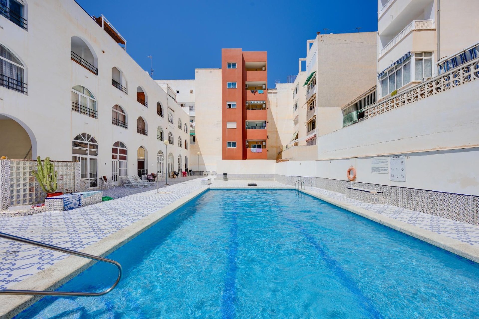Reventa - Apartamento / piso -
Torrevieja - Playa del Cura
