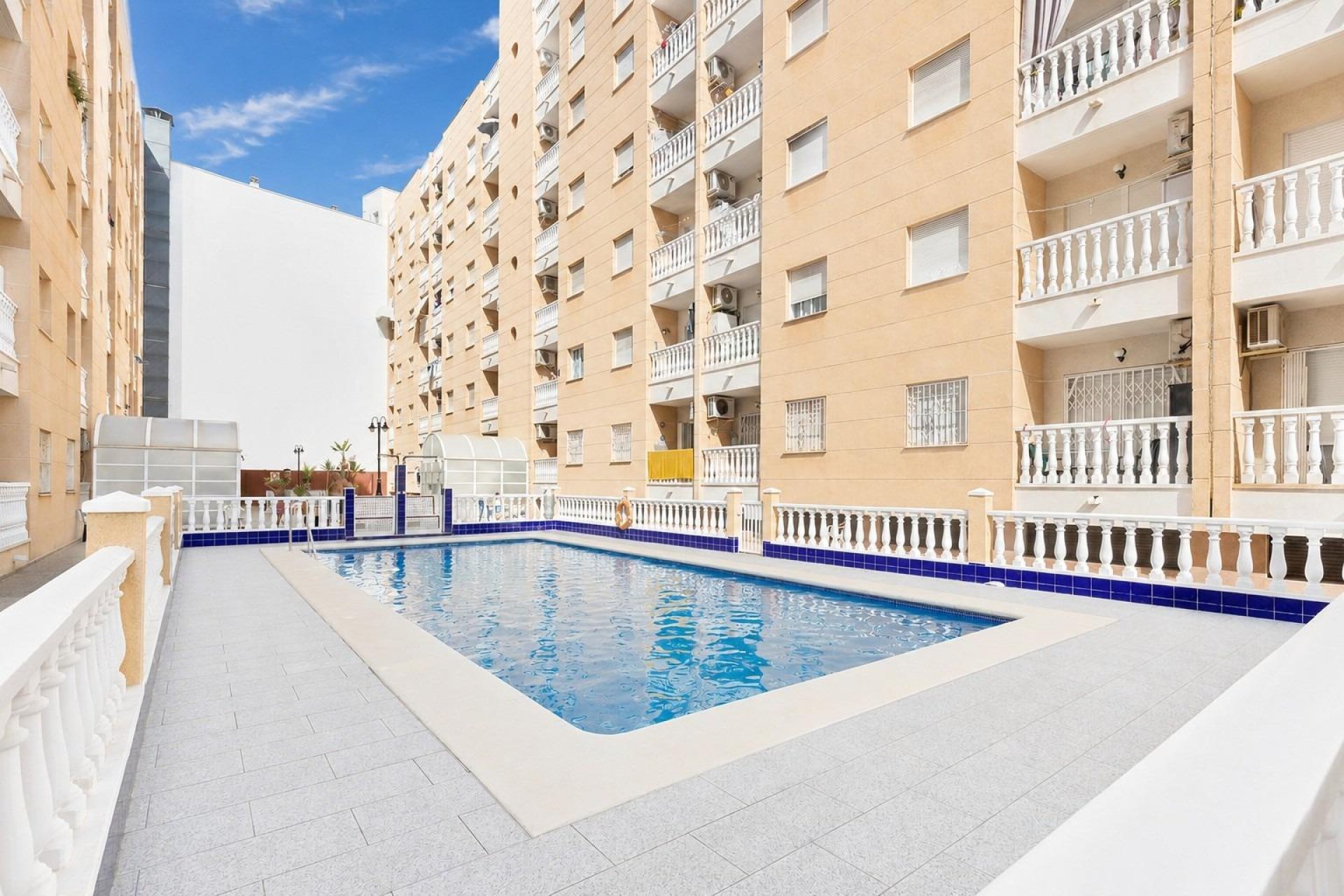 Reventa - Apartamento / piso -
Torrevieja - Playa del Cura