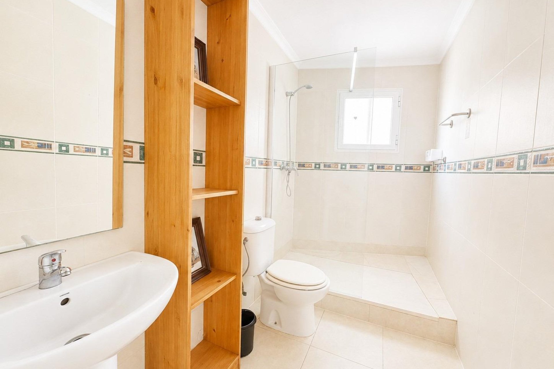 Reventa - Apartamento / piso -
Torrevieja - Playa del Cura
